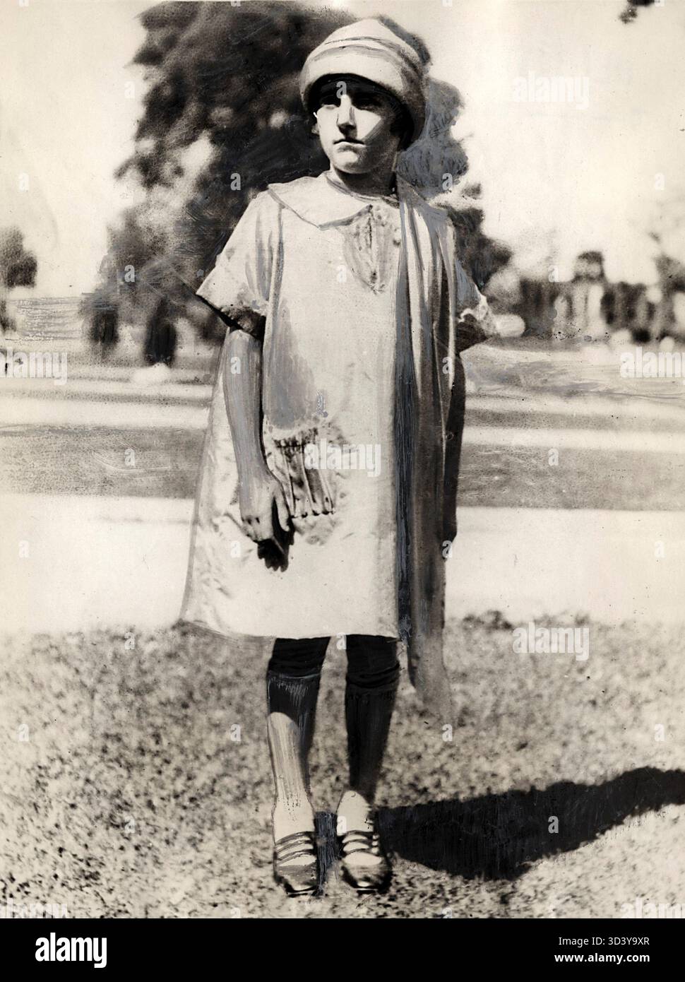 Marian Parker, ein Kind aus Los Angeles, wurde auf tragische Weise von der Schule gelockt und 1928 ermordet. Dieses Bild repräsentiert das schockierende Verbrechen und seine tiefgreifenden Auswirkungen auf die Gesellschaft zu dieser Zeit. Stockfoto