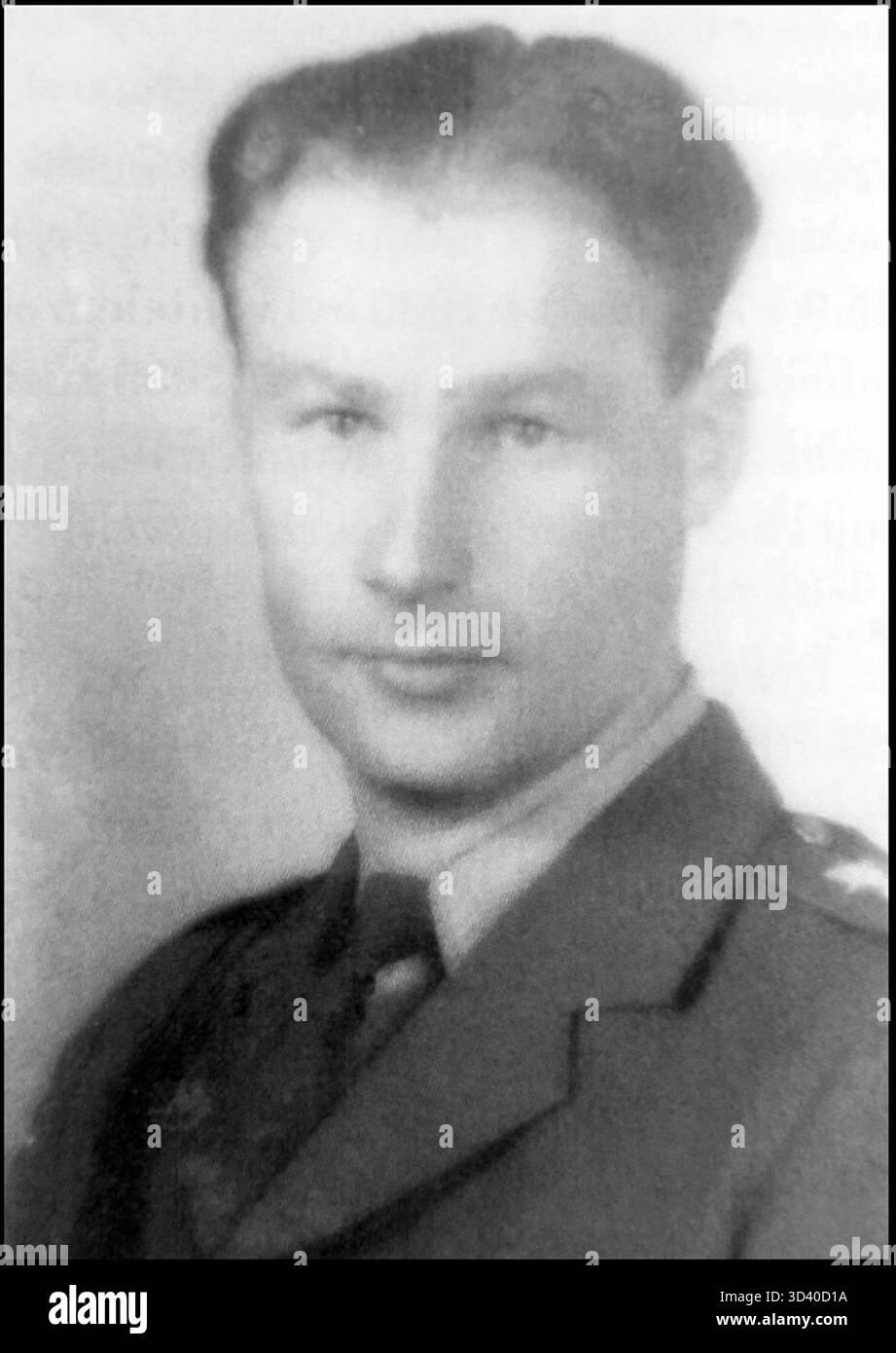 Dieses Foto zeigt Vítzslav Lepaík in Uniform, einen tschechoslowakischen Soldaten und Kommandeur der Gruppe Glucinium Fallschirmjäger, aufgenommen vor 1945. Stockfoto