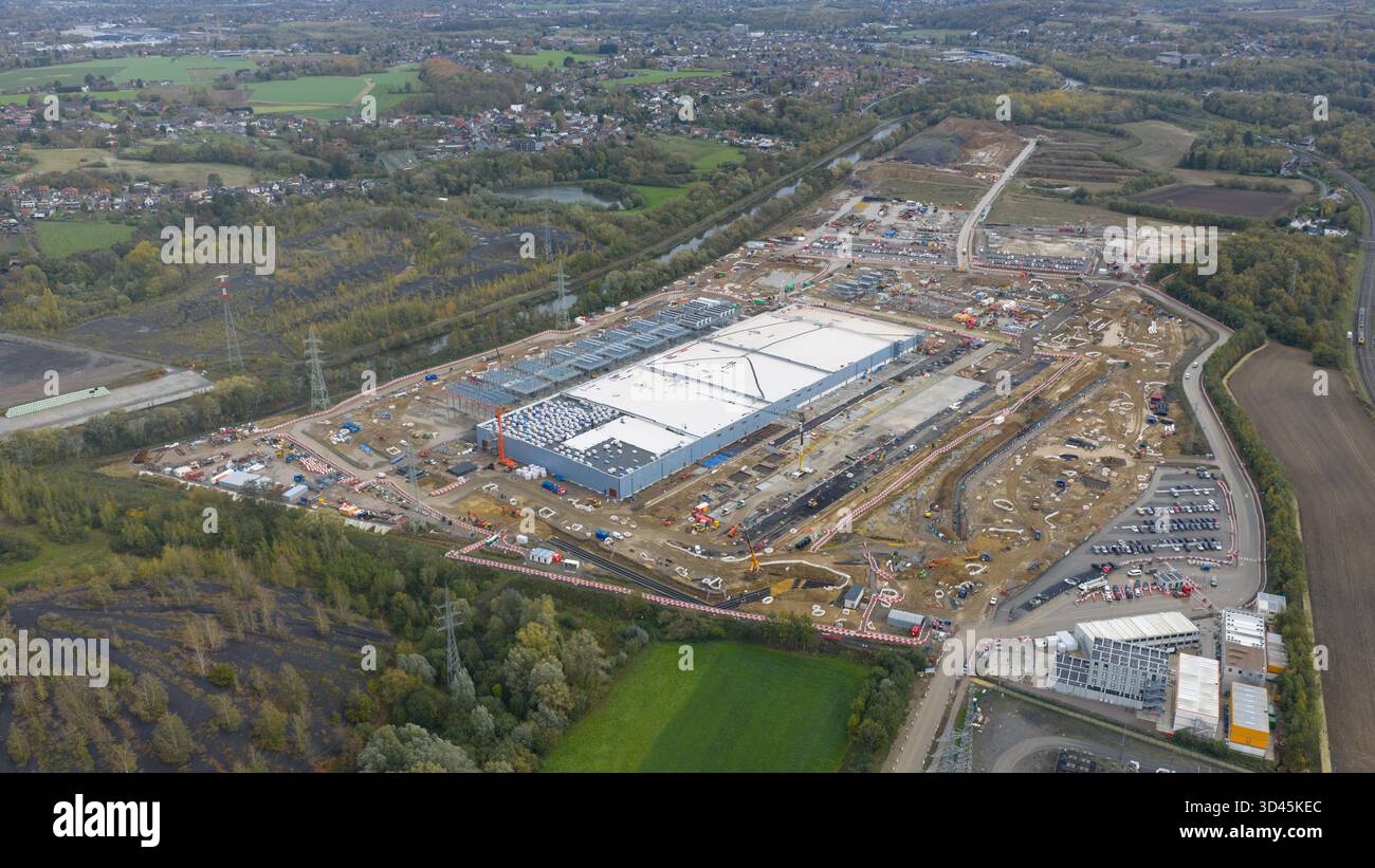 Neues Rechenzentrum für Cloud-Services und KI-Infrastruktur in Farciennes, Belgien. Stockfoto