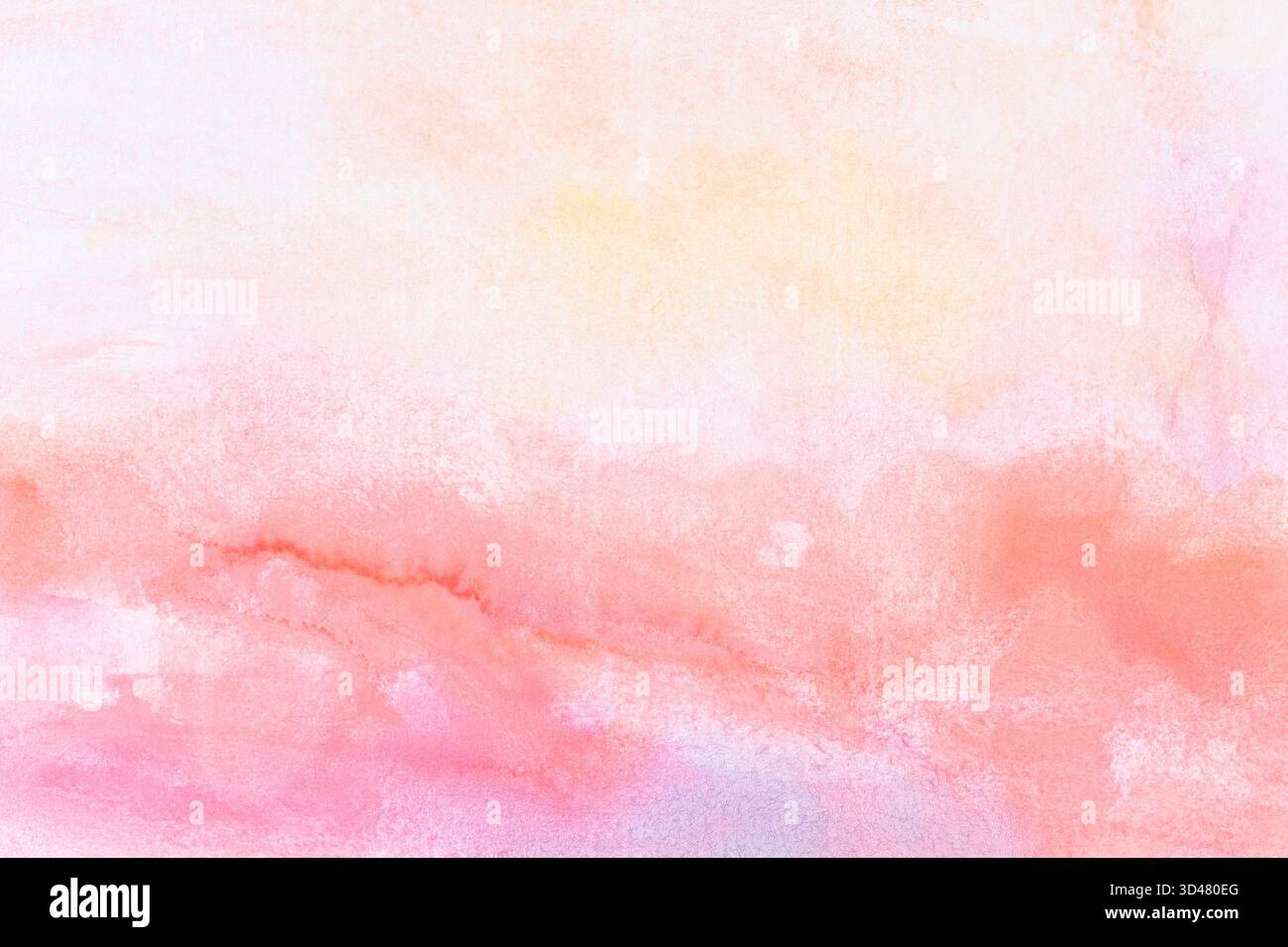 Makronaht eines handgemalten orange-rosa Aquarellverlaufs füllen den Hintergrund mit Aquarellflecken. Abstrakter texturierter Papierhintergrund. Stockfoto