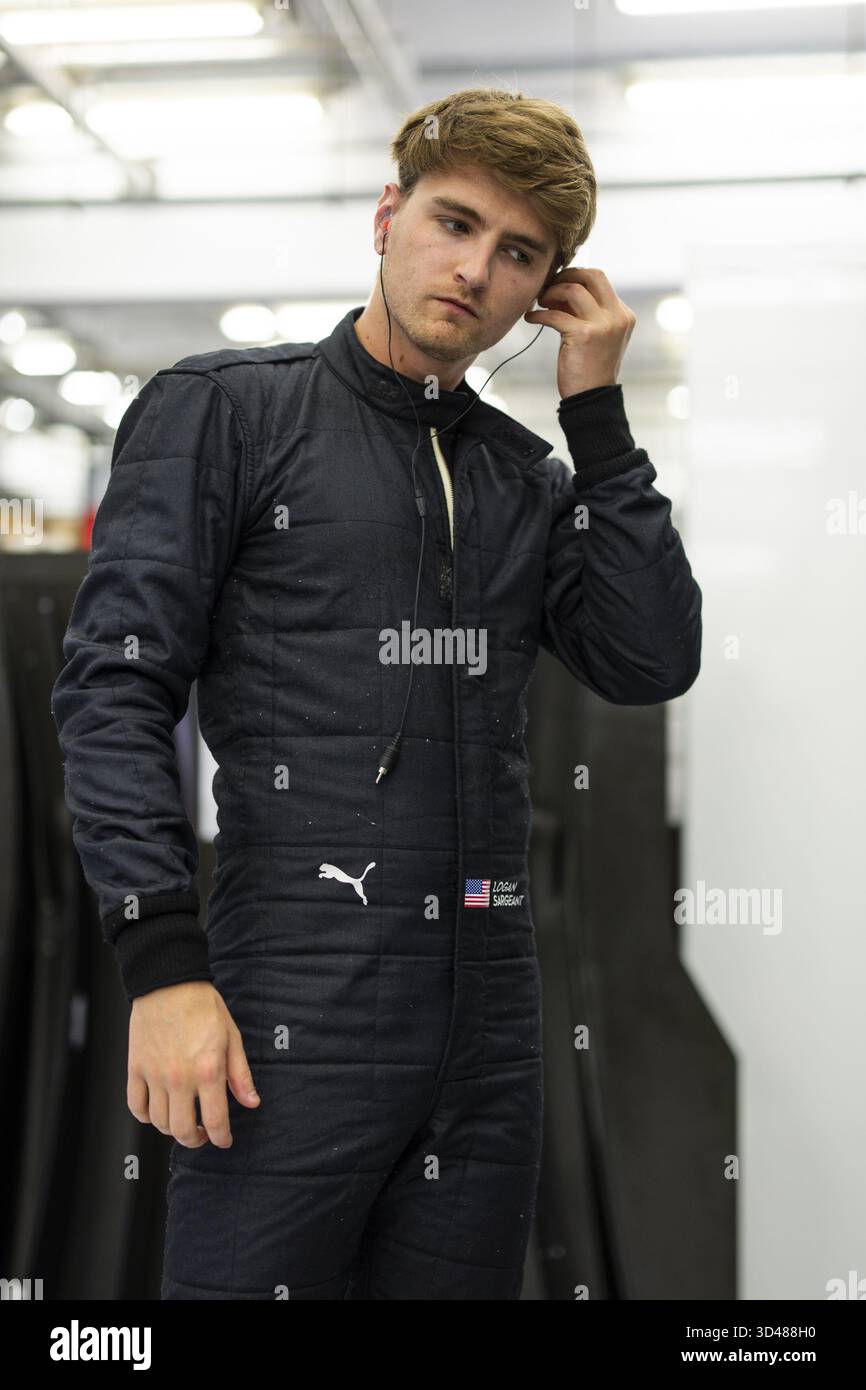 SARGEANT Logan (usa), Proton Competition, Ford Mustang LMGT3 #77, LM GT3, Aktion während des Rookie Tests der FIA World Endurance Championship 2025 2025, am 9. November 2025 auf dem Bahrain International Circuit in Sakhir, Bahrain Stockfoto