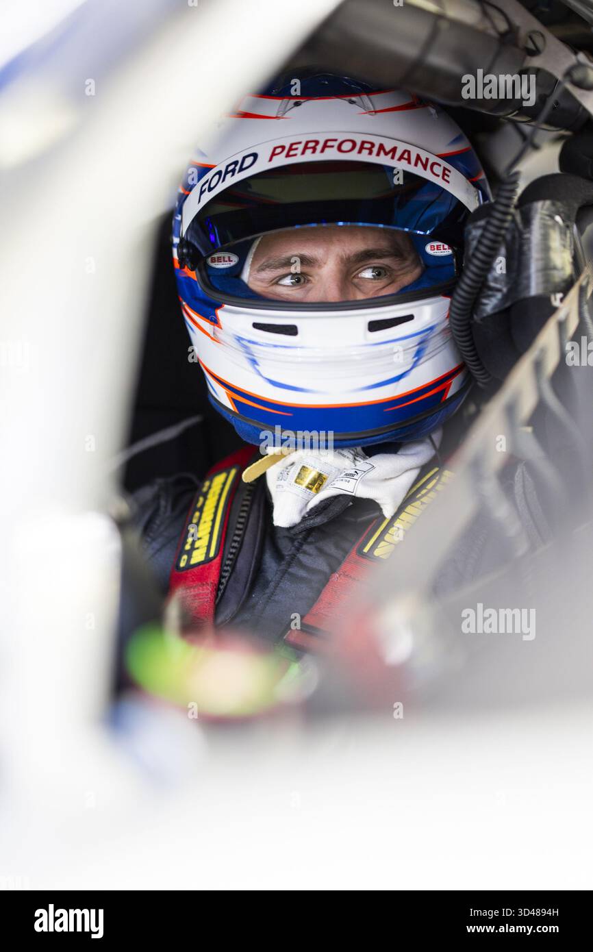 SARGEANT Logan (usa), Proton Competition, Ford Mustang LMGT3 #77, LM GT3, Aktion während des Rookie Tests der FIA World Endurance Championship 2025 2025, am 9. November 2025 auf dem Bahrain International Circuit in Sakhir, Bahrain Stockfoto