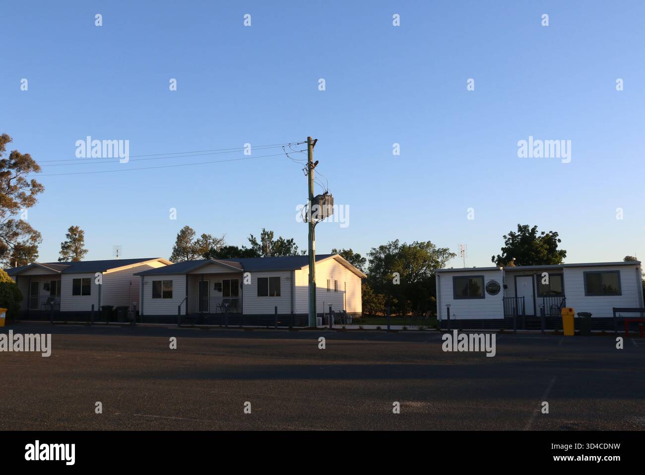 Temora, NSW, Australien. November 2025. Skylodge Temora, 1A Tom Moon Ave, Temora NSW 2666. Quelle: Richard Milnes/Alamy Stockfoto