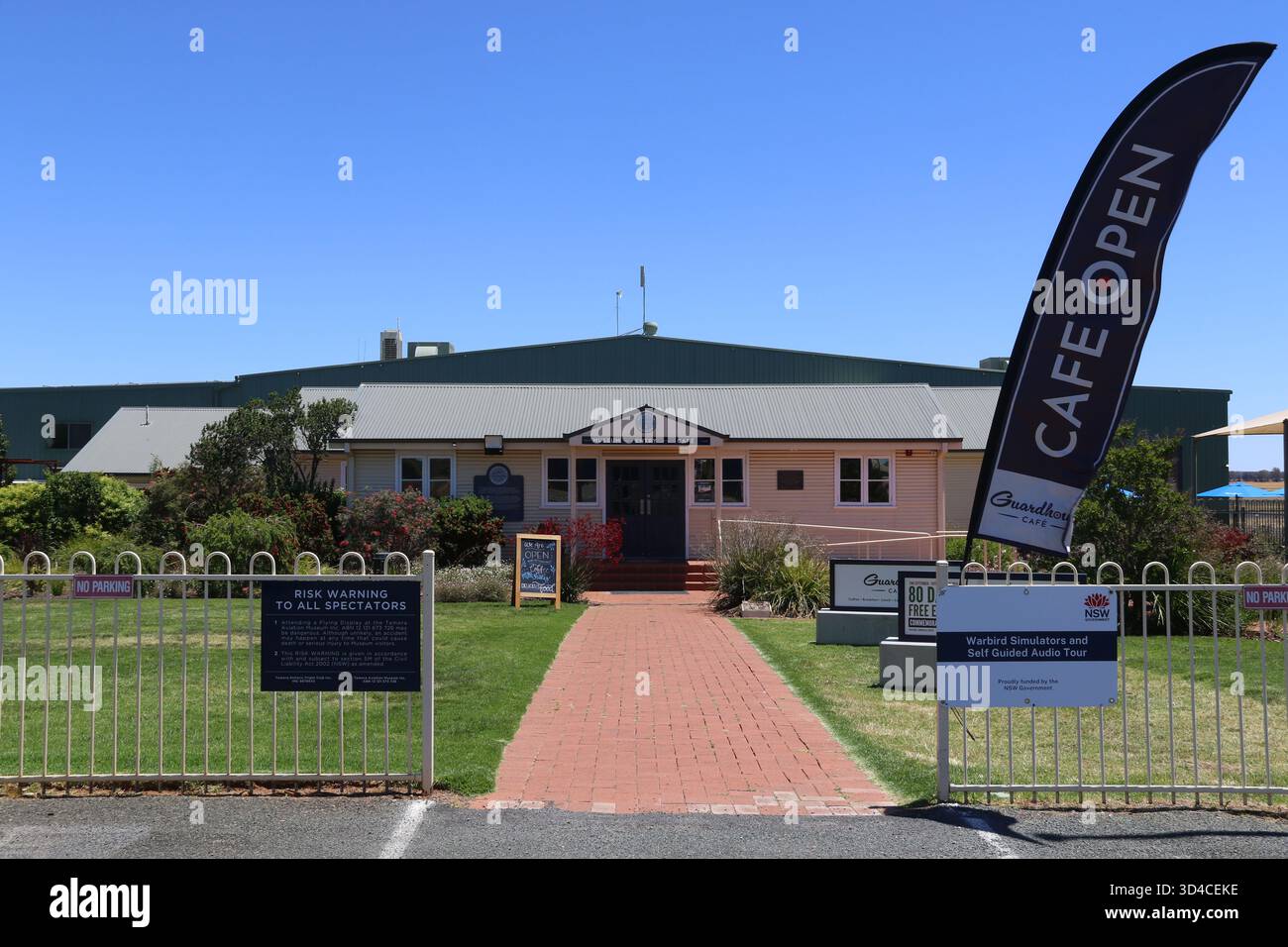 Temora, NSW, Australien. November 2025. Das 1999 gegründete Temora Aviation Museum zeigt eine der weltweit besten Sammlungen fliegenden Hi Stockfoto