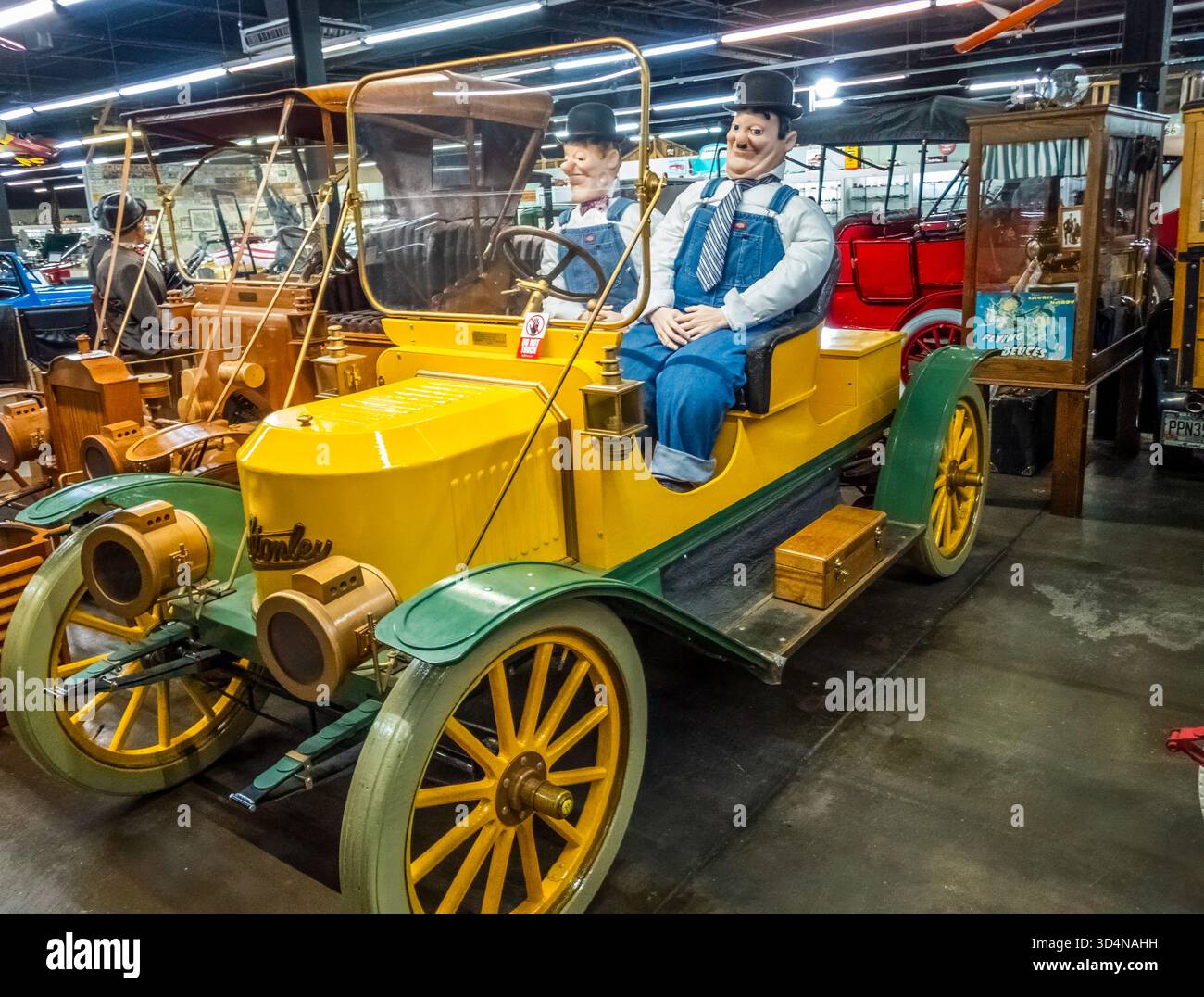 Miles Through Time Automotive Museum befindet sich in der Vintage Garage Antiques in Clarkesville Georgia USA Stockfoto