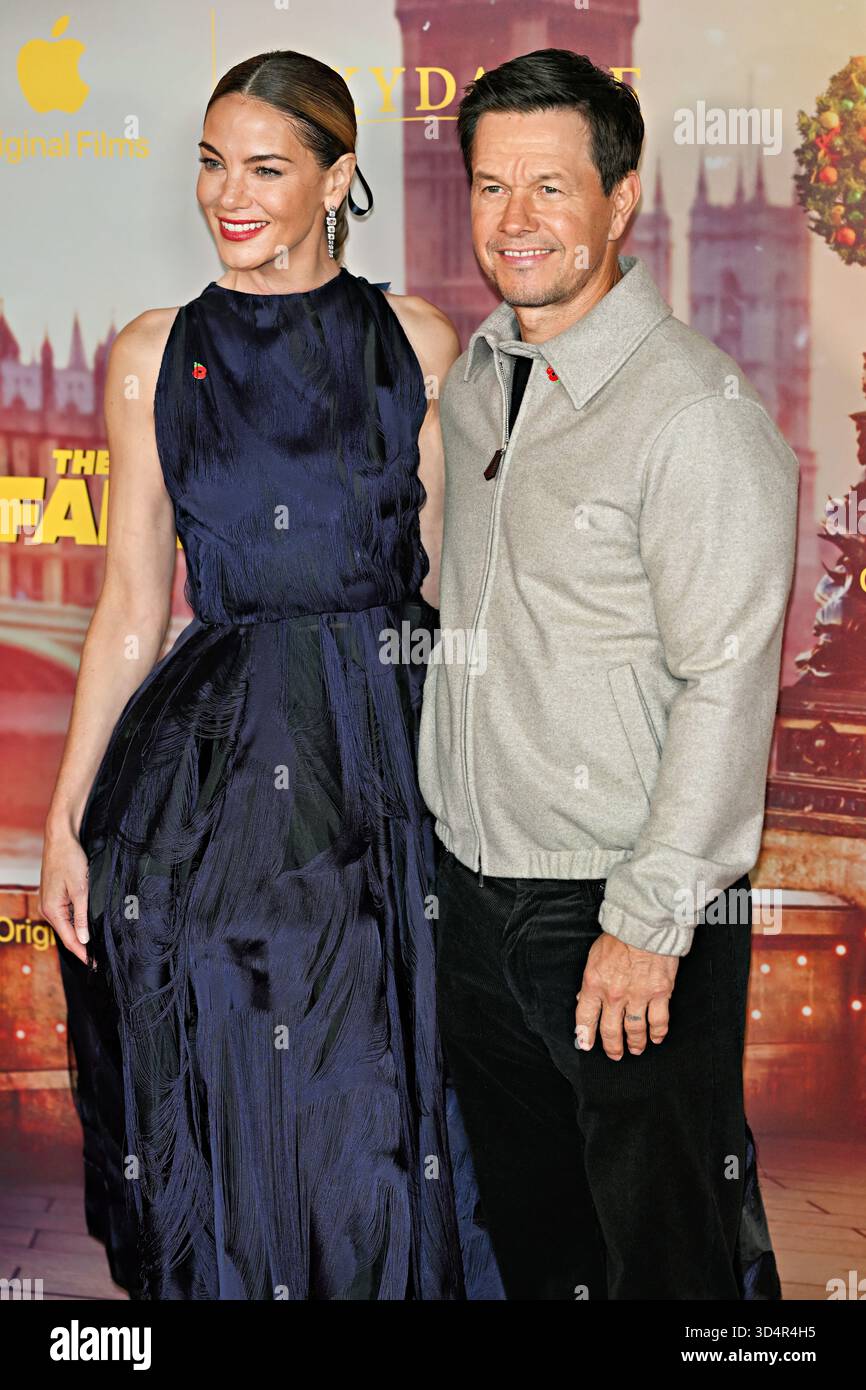 London, Großbritannien. November 2025. Michelle Monaghan, Mark Wahlberg bei der Family Plan 2 World Premiere, London, Großbritannien. (Foto von 李世惠/siehe Li/Picture Capital) Credit: Siehe Li/Picture Capital/Alamy Live News Stockfoto