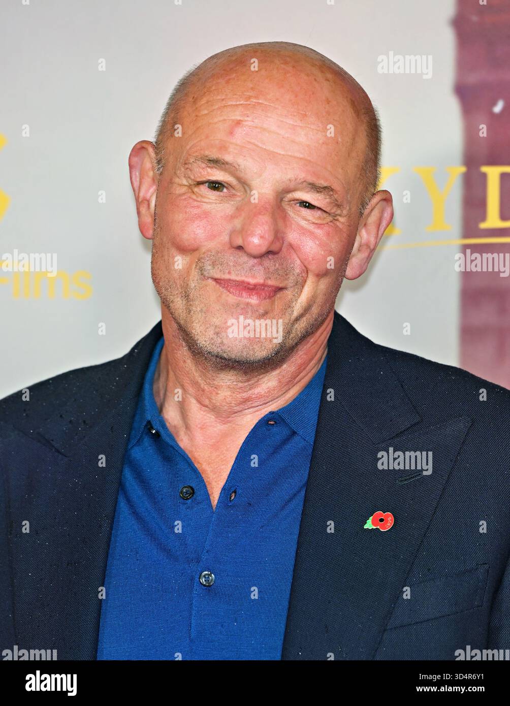 London, Großbritannien. November 2025. Simon Cellan Jones bei der Family Plan 2 World Premiere in London, Großbritannien. (Foto von 李世惠/siehe Li/Picture Capital) Credit: Siehe Li/Picture Capital/Alamy Live News Stockfoto