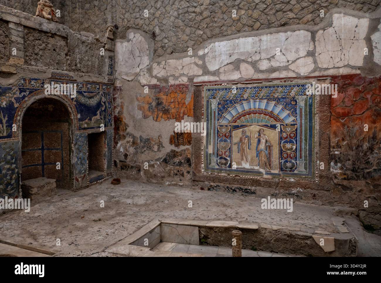 Das Innere des römischen Stadthauses im historischen Herculaneum am Fuße des Vesuveus Italien Stockfoto