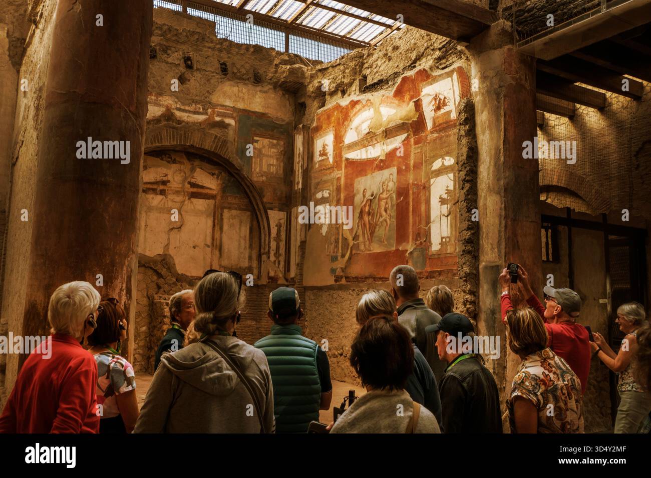 Das Innere des römischen Stadthauses im historischen Herculaneum am Fuße des Vesuveus Italien Stockfoto
