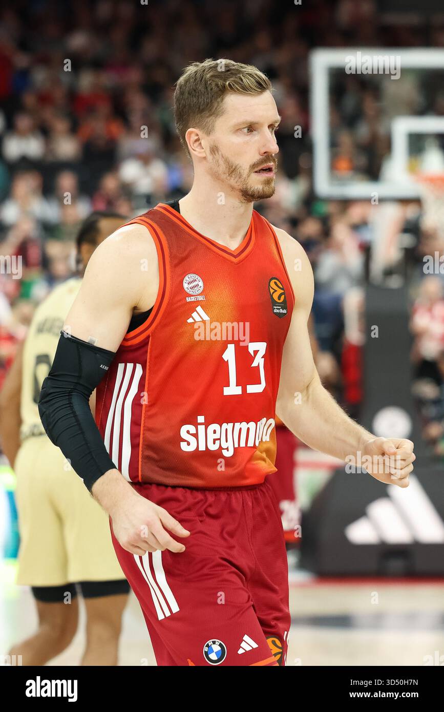 Andreas Obst (FC Bayern Basketball, #13), GER, FC Bayern Basketball vs. FC Barcelona, Basketball, Euroleague, 10. Spieltag, Saison 2025/2026, 12.11.2025, Foto: Eibner Press Photo/Jenni Maul Stockfoto