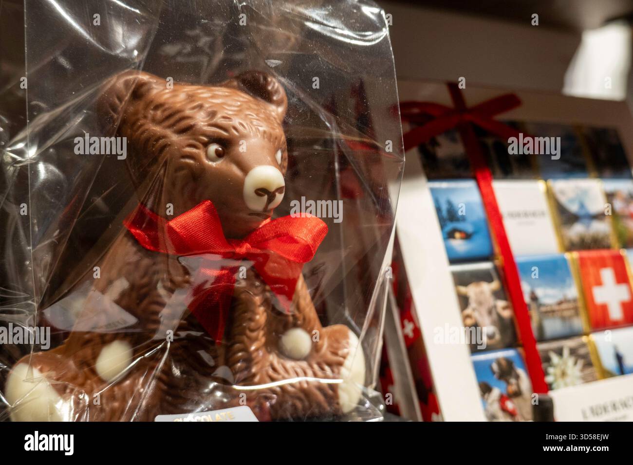 Laderach ist ein gehobener Schweizer Chocolatier an der 537 Fifth Avenue in New York City, USA, 2025 Stockfoto