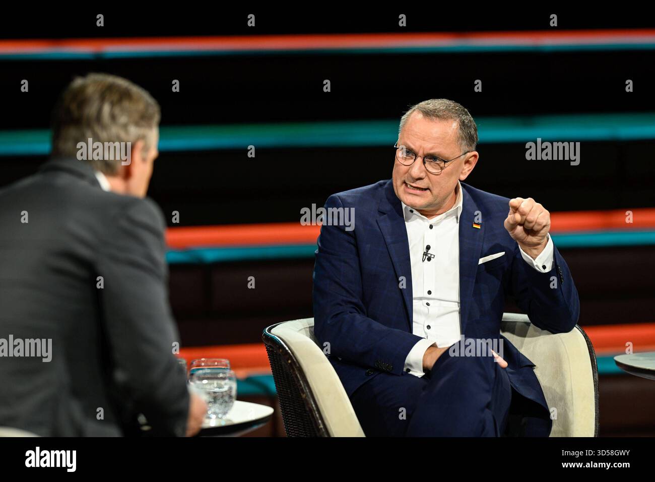 Markus Lanz li. mit Tino Chrupalla 11/25 her Markus Lanz li. Und Tino Chrupalla am 11. November 2025 in Markus Lanz , ZDF TV Fernsehen Talkshow Talkshow Talkshow Deutschland deutsch deutscher Mann Männer Politik Politiker Co-Vorsitzender Parteivorsitzender AfD Journalist Journalismus Moderator Autor Fotografie Fotograf 2025 Stockfoto