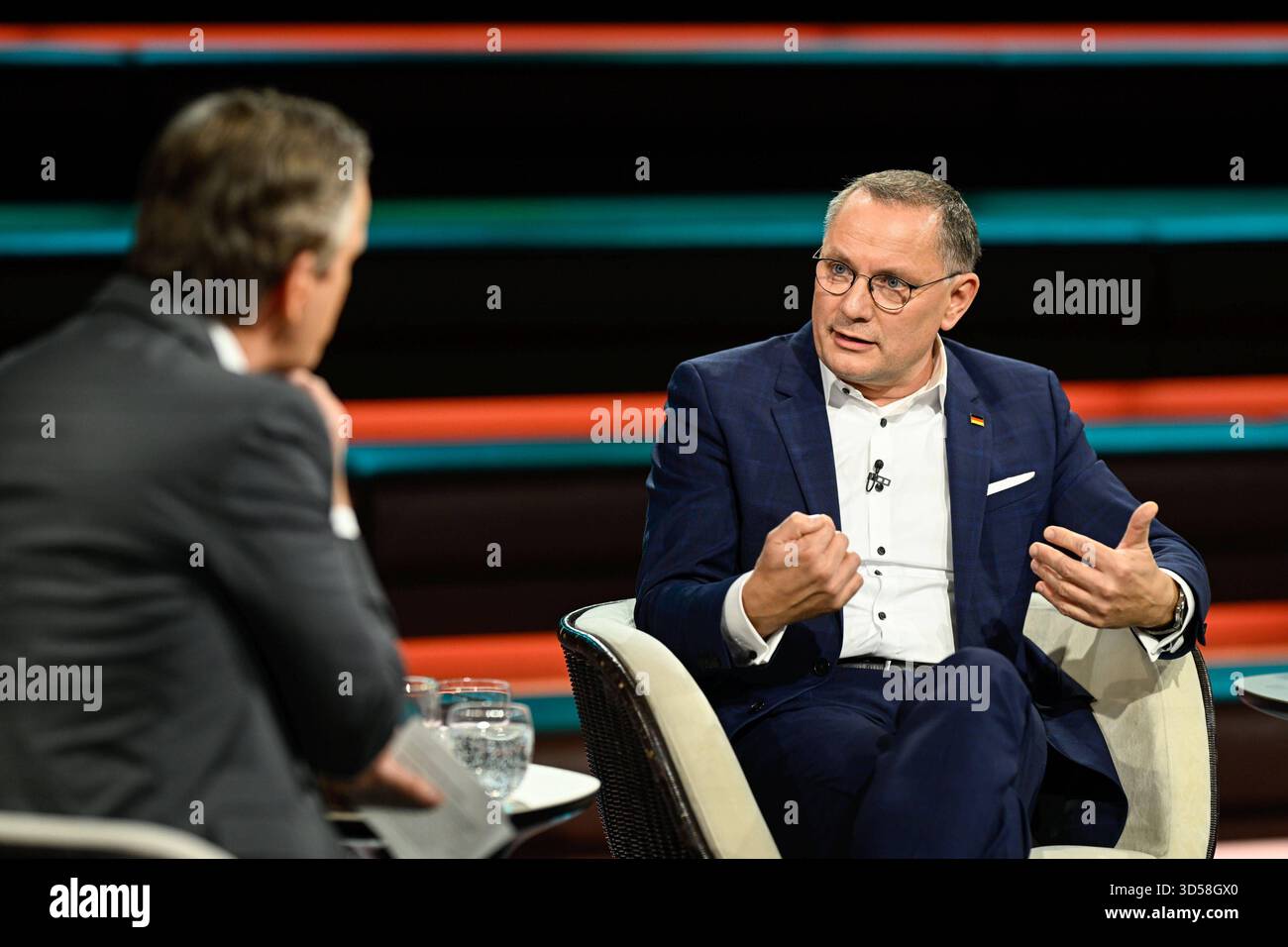Markus Lanz li. mit Tino Chrupalla 11/25 her Markus Lanz li. Und Tino Chrupalla am 11. November 2025 in Markus Lanz , ZDF TV Fernsehen Talkshow Talkshow Talkshow Deutschland deutsch deutscher Mann Männer Politik Politiker Co-Vorsitzender Parteivorsitzender AfD Journalist Journalismus Moderator Autor Fotografie Fotograf 2025 Stockfoto