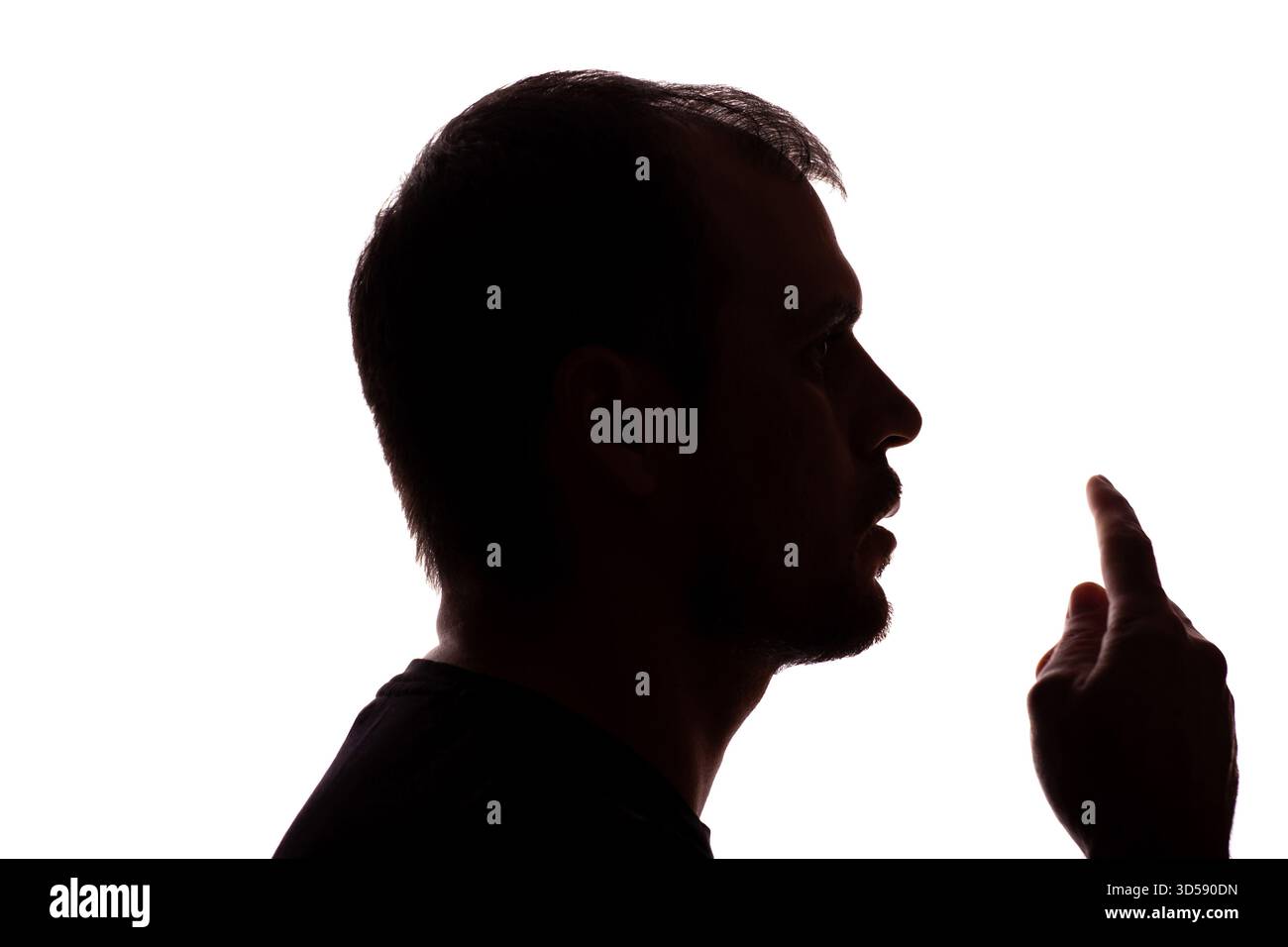 Selbstbewusster junger unrasierter Mann Geschäftsmann Geschäftskleidung Silhouette mit Daumen nach oben - auf weißem Hintergrund isolieren Stockfoto