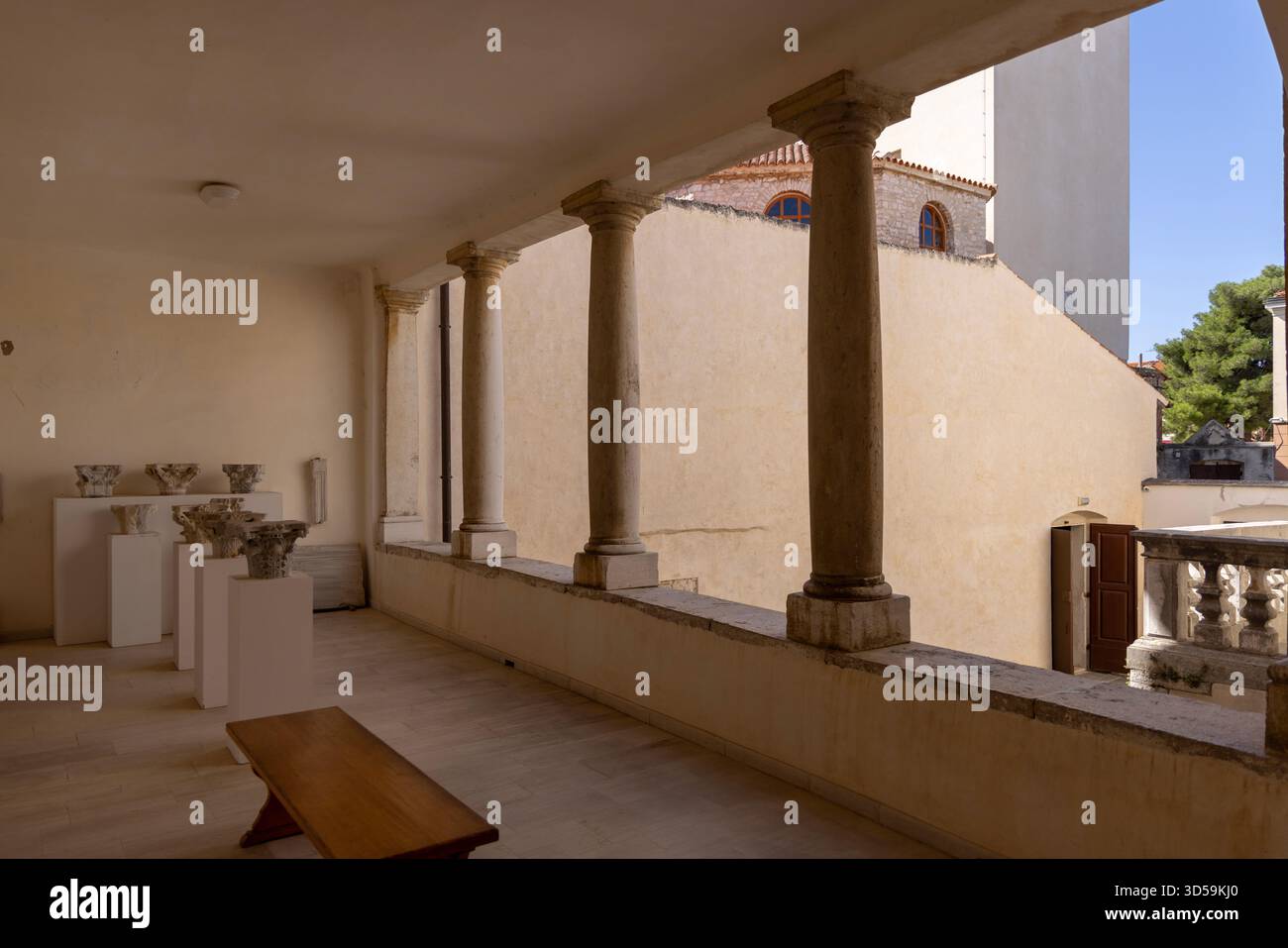 Porec, Kroatien, Istrien - 25. September 2023: Mittelalterliche Euphrasianische Basilika, römisch-katholische Kirche im byzantinischen Stil Stockfoto