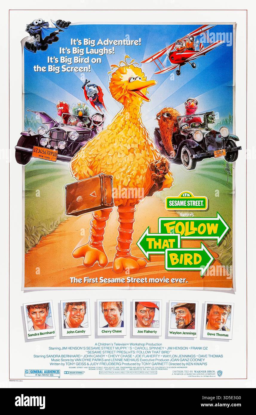 Follow That Bird (1985) von Ken Kwapis mit Caroll Spinney, Jim Henson und Frank Oz. Big Bird wird von einem Sozialarbeiter aus der Sesamstraße weggeschickt, um bei einer Familie von Dodovögeln zu leben; unglücklich rennt er davon und fordert seine Freunde auf, nach ihm zu suchen, während er versucht, nach Hause zu kommen. Foto eines Original-Posters aus dem Jahr 1985 mit einem Blatt, das AUSSCHLIESSLICH ZUR REDAKTIONELLEN VERWENDUNG VON Steve Chorney DIENT. Quelle: BFA / Warner Bros Stockfoto