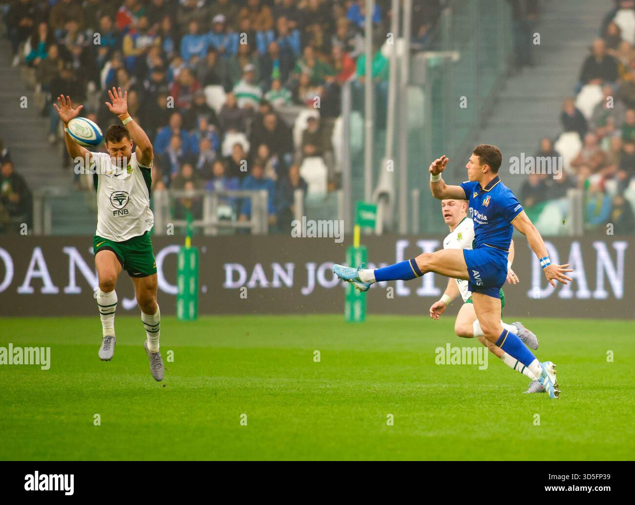 Turin, Italien. November 2025. Während des Rugbyspiels der Herbstnationen 2025 zwischen Italien und Südafrika im Allianz Stadium am 15. November 2025 in Turin, Italien. Quelle: Nderim Kaceli/Alamy Live News Stockfoto