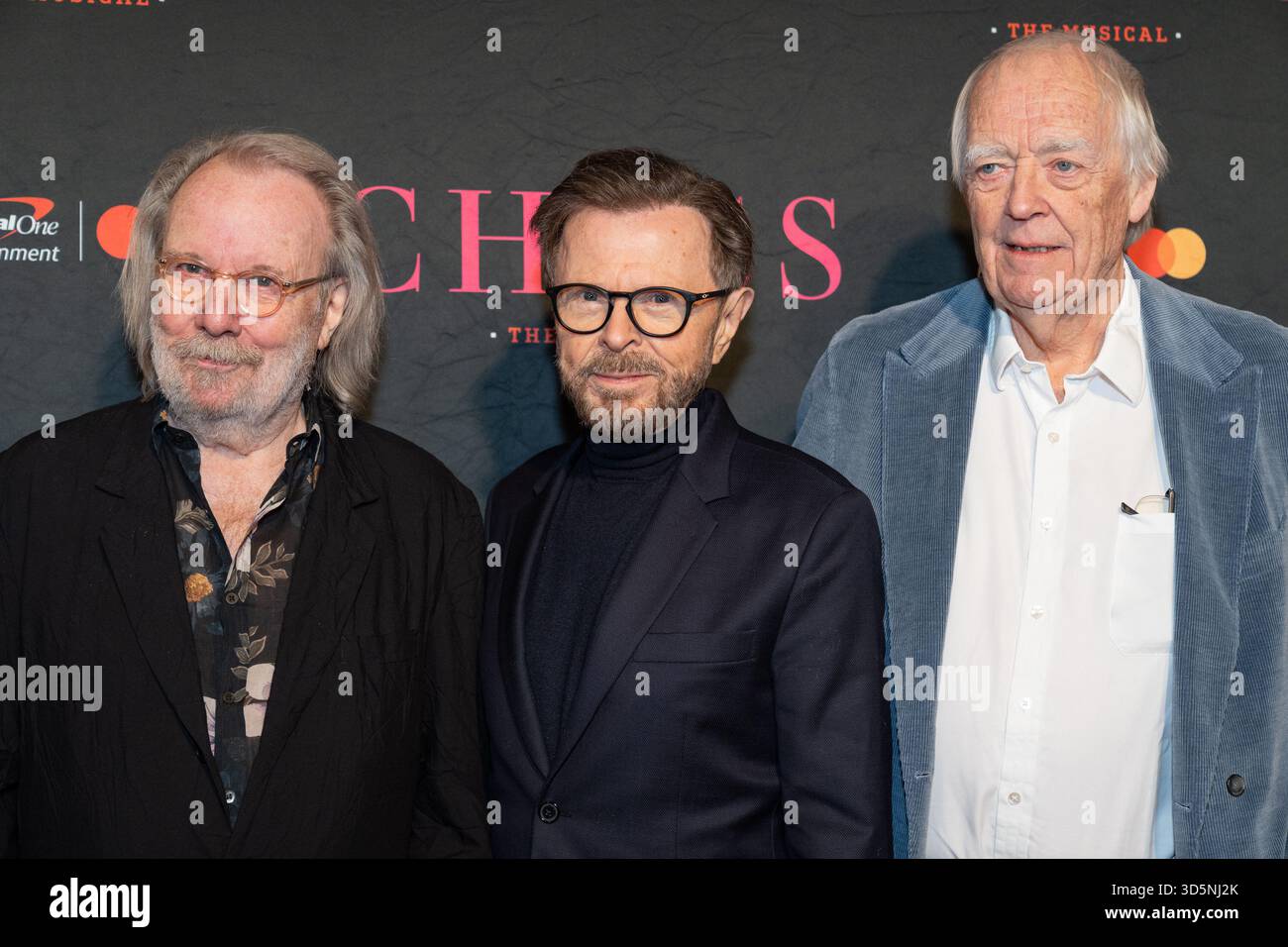 Benny Andersson, Bjorn Ulvaeus und Tim Rice nehmen am 16. November 2025 an der „Chess“ Opening Night am Broadway im Imperial Theatre in New York Teil Stockfoto