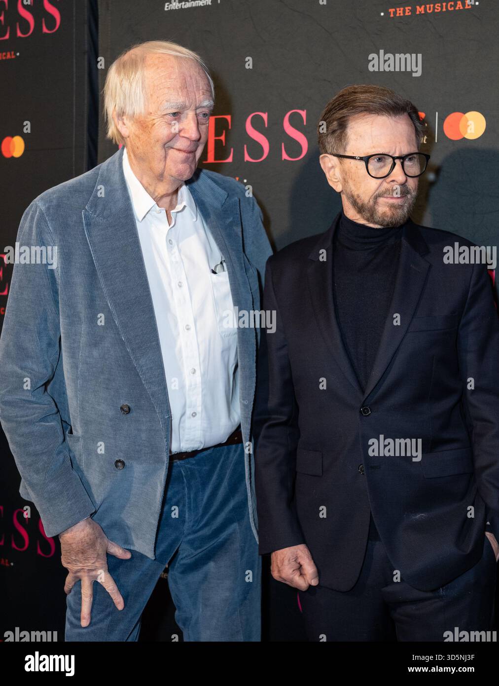 Tim Rice und Bjorn Ulvaeus nehmen am 16. November 2025 am Broadway an der „Chess“-Eröffnungsnacht im Imperial Theatre in New York Teil Stockfoto
