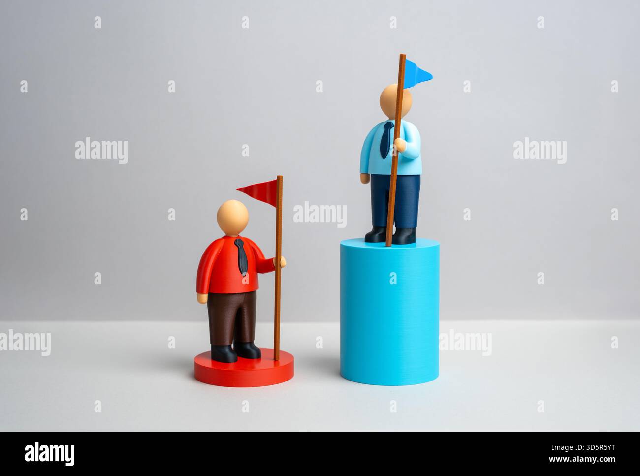 Konkurrierende Führungspersönlichkeiten und ihr Erfolg auf der Skala. Vergleich der Fortschrittslücke. Wettbewerb in Wirtschaft und Politik, Messung der Führungseffektivität. Co Stockfoto