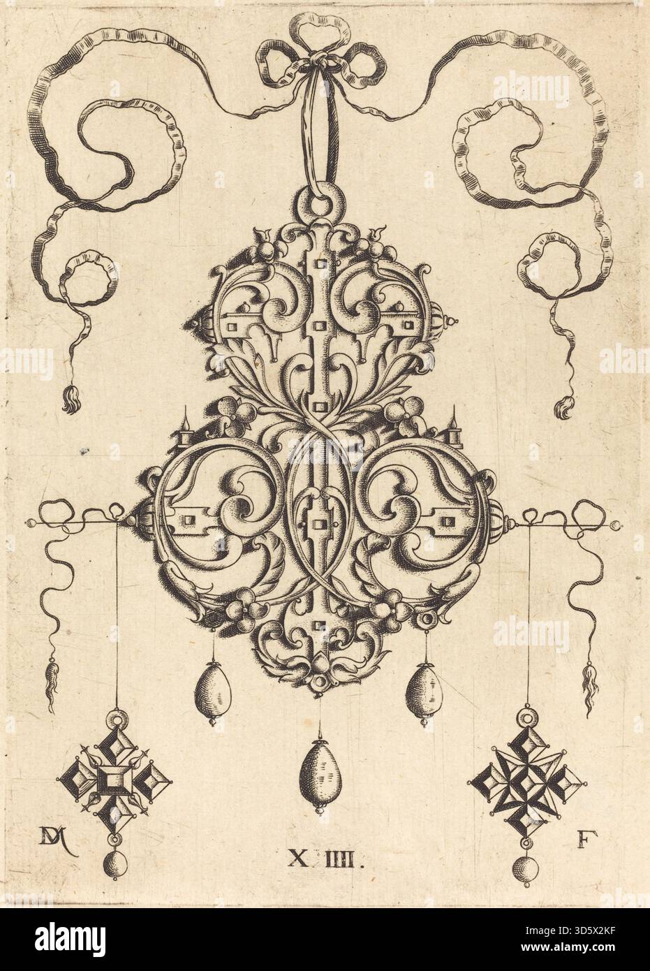 Dieser Anhänger mit Anhänger aus Kragen von Daniel Mignot hat drei Tropfen und zwei kreuzförmige Anhänger als Ohrringe links und rechts, die Metalldetails, Symmetrie und den dekorativen Stil der Renaissance hervorheben. Stockfoto