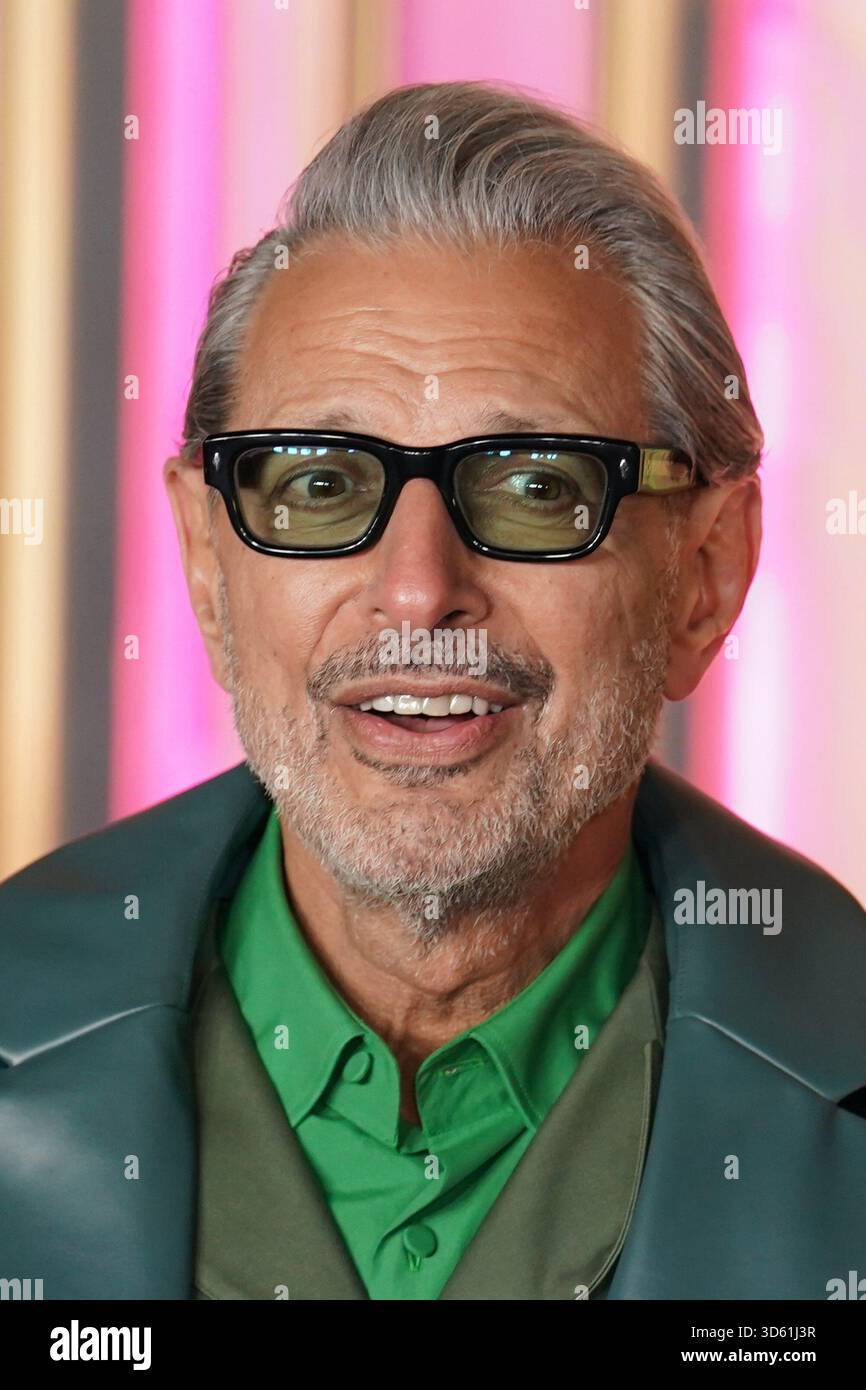 Ny. November 2025. Jeff Goldblum at Arrivals for WICKED: FOR GOOD Premiere, David H. Koch Theater im Lincoln Center, New York, NY, 17. November 2025. Quelle: Kristin Callahan/Everett Collection/Alamy Live News Stockfoto