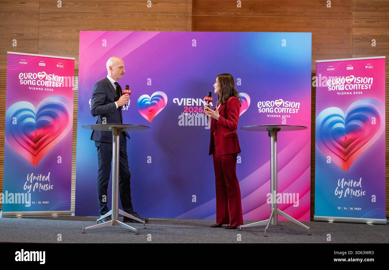 20251118 PG ORF Medienupdate zum Eurovision Song Contest 2026 in Wien, OESTERREICH - 18. NOVEMBER: Geschaeftsfuehrer der Wiener Stadthalle und Gesamtverantwortlicher für den Eurovision Song Contest 2026 Thomas Waldner und Journalistin, Kolumnistin und Moderatorin Katia Wagner waehrend des Mediengespraechs anlaesslich eines ORF Updates zum 70. Eurovision Song Contest vom 12. bis zum 16. Mai 2026 in Wien im Foyer der Halle F der Wiener Stadthalle am 18. November 2025 in Wien, Oesterreich. 251118 SEPA 17 001 Copyright: XIsabellexOuvrardx SEPAxMedia Stockfoto