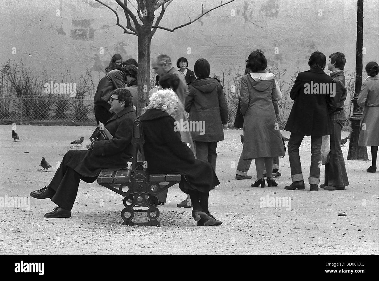 1975, Paris, Rive, Leute. Stockfoto