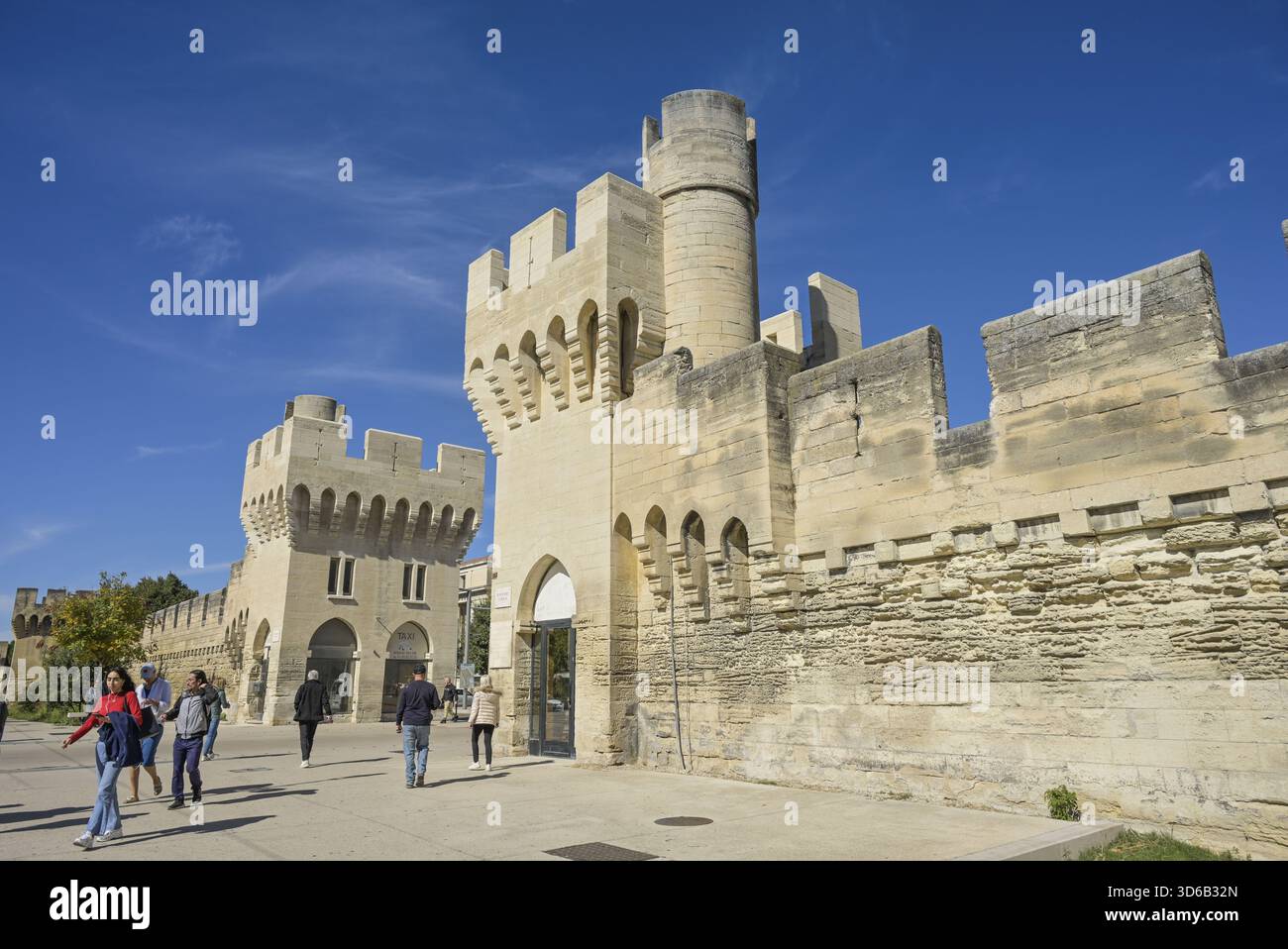 Porte de la Republique, Stadtmauer, Avignon, Frankreich Stockfoto