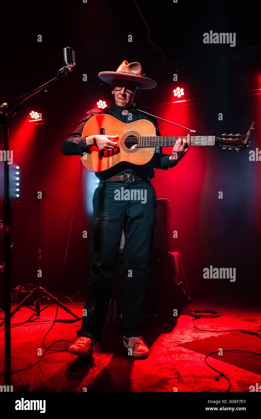 Monk Roma, Rom, Italien, 19. November 2025, Micha P. Hinson während Micah P. Hinson - Tour 2025 - Musikkonzert Stockfoto