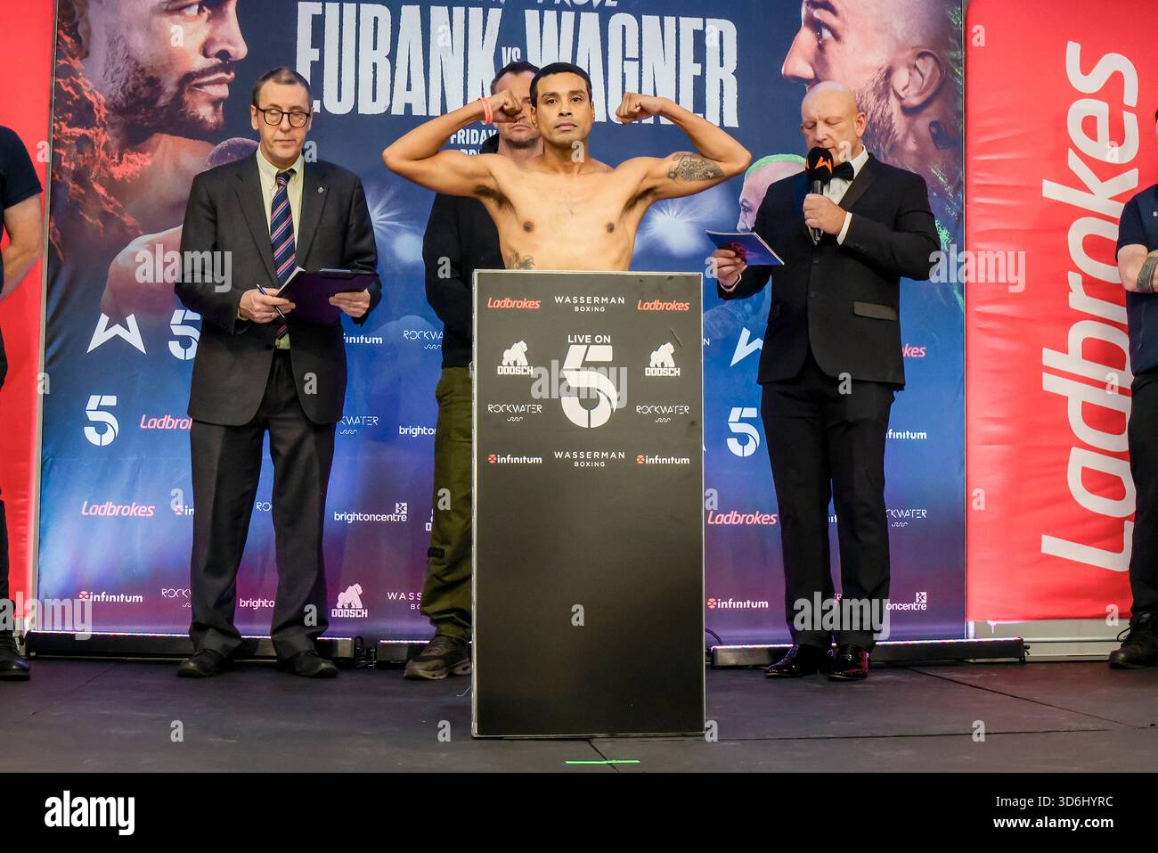Brighton Centre, Stadt Brighton & Hove, East Sussex, Großbritannien. CODiE Smith vs. Franco Andres Cajal am Tag vor ihrem Kampf im Brighton Centre am 21. November 2021 als Teil der Unterkarte für den Kampf Harlem Eubank vs. Josh Wagner. In diesem Bild Franco Andres Cajal David Smith/Alamy am 20. November 2025 Stockfoto