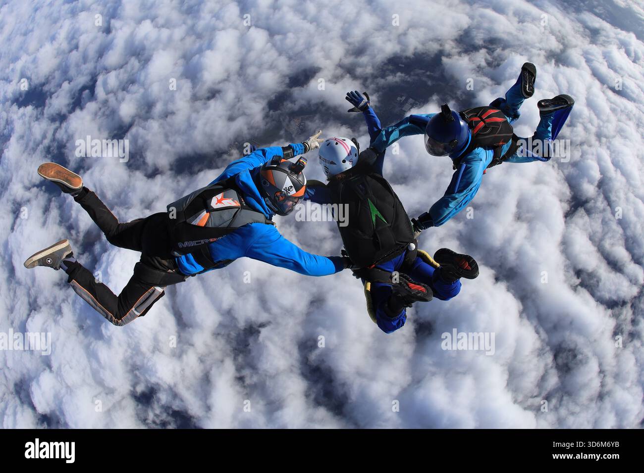 Fallschirmspringen lernen – beschleunigter Freifall Stockfoto