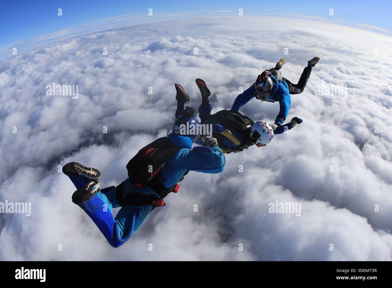 Fallschirmspringen lernen – beschleunigter Freifall Stockfoto