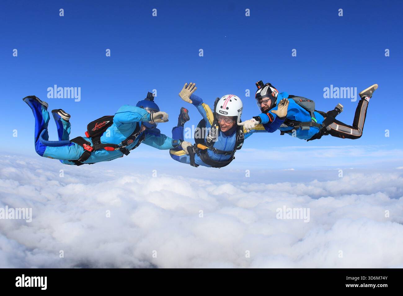 Fallschirmspringen lernen – beschleunigter Freifall Stockfoto