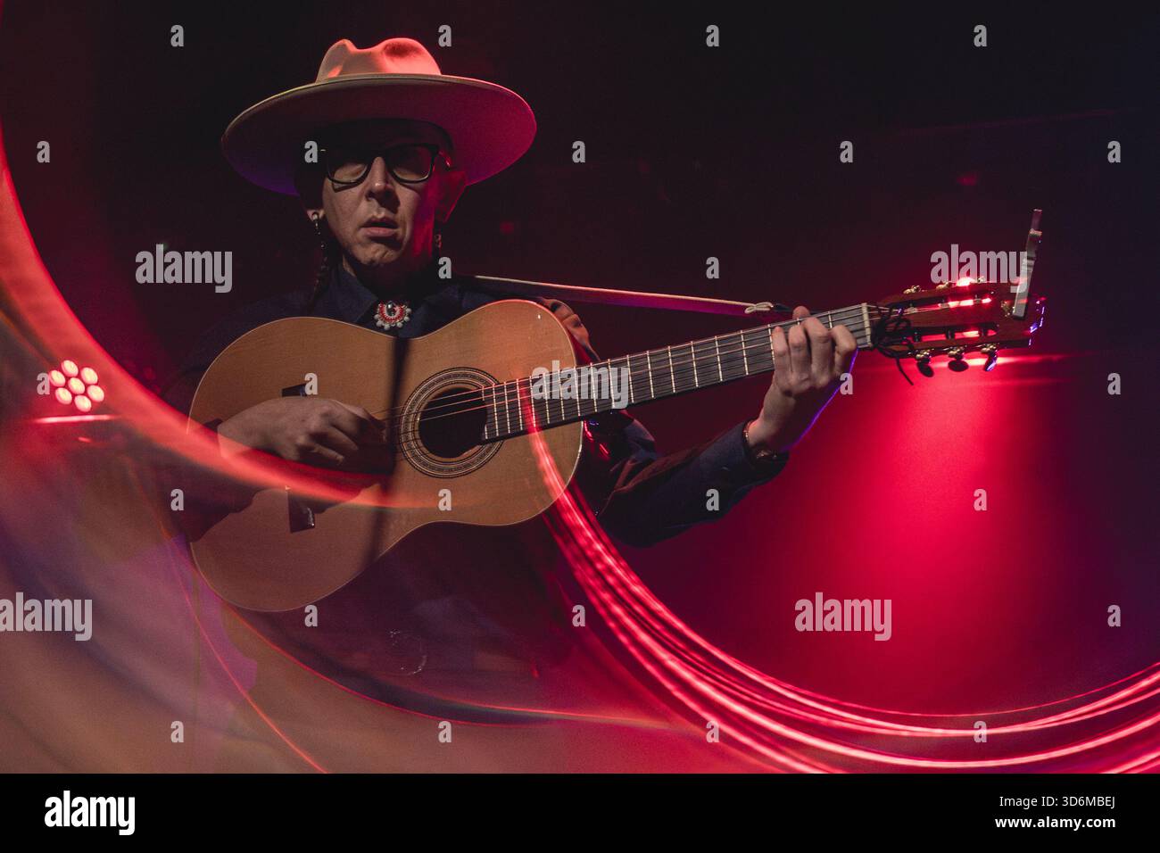 19. November 2025, Rom, Italien: Micah P. Hinson führt die „The Tomorrow man Tour“ durch (Kreditbild: © Emanuela Vertolli/Pacific Press via ZUMA Press Wire) NUR ZUR REDAKTIONELLEN VERWENDUNG! Nicht für kommerzielle ZWECKE! Stockfoto