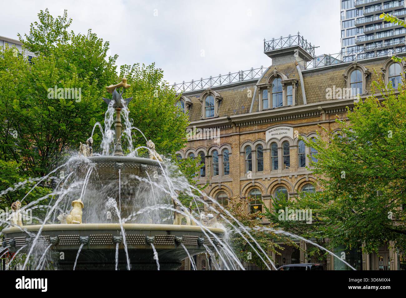 Hundebrunnen im Berczy Park, Toronto, Kanada Stockfoto