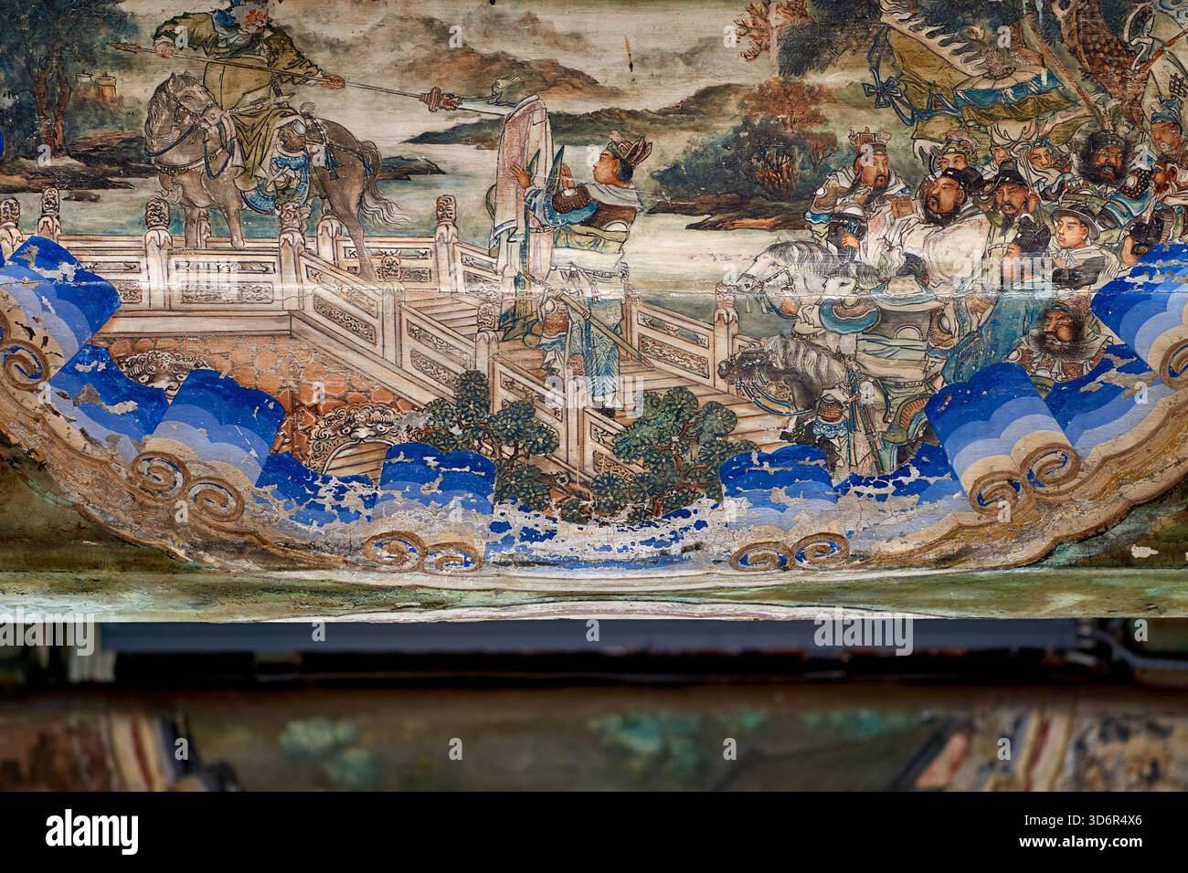 Nahaufnahme eines alten Pavillongemäldes im Sommerpalast in Peking, China Stockfoto