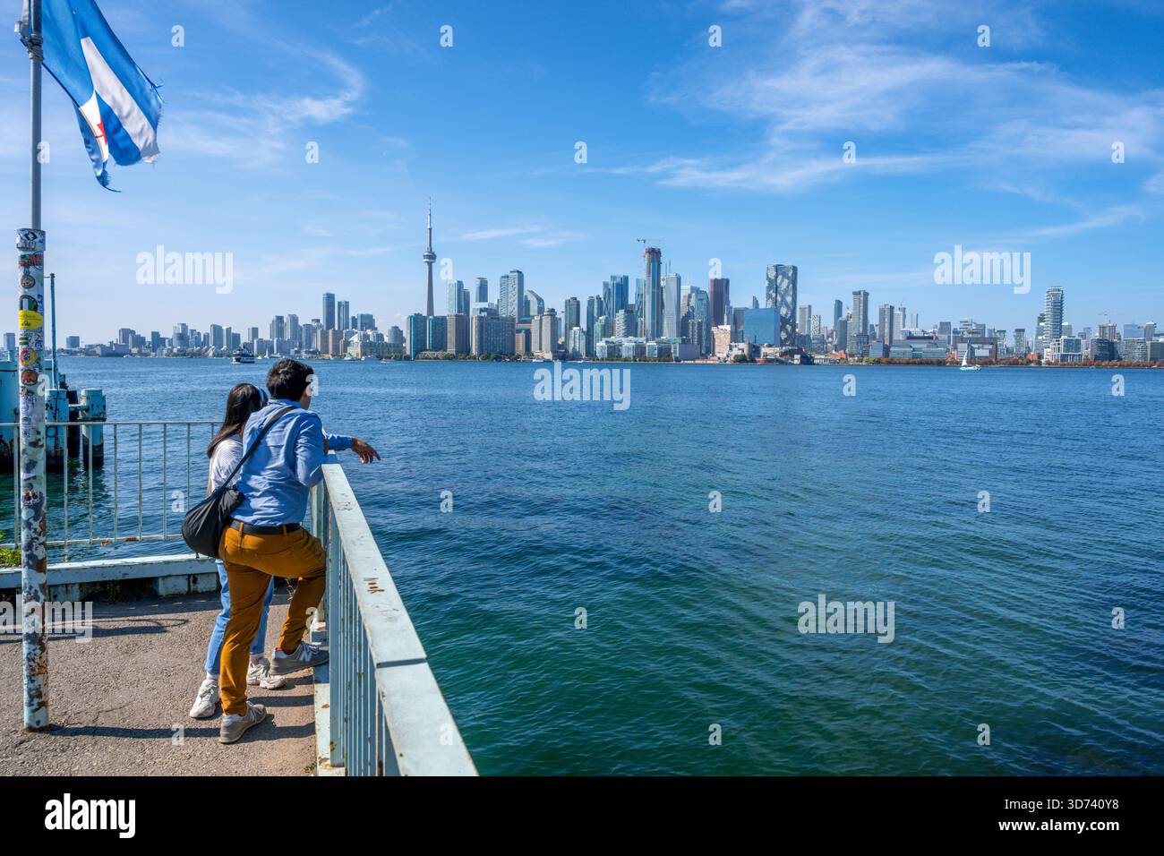 Die Skyline der Innenstadt von Ward's Island Ferry Dock, Ward's Island, Toronto Islands, Toronto, Ontario, Kanada Stockfoto