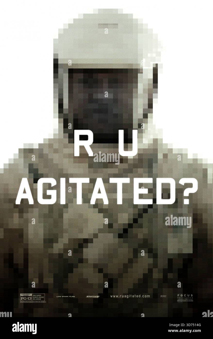 The Signal (2014) von William Eubank mit Brenton Thwaites, Olivia Cooke und Laurence Fishburne. Drei Collegefreunde, die einen Hacker verfolgen, werden entführt und wachen in einer mysteriösen Einrichtung auf und entdecken, dass sie beunruhigenden außerirdischen Experimenten ausgesetzt waren. US-Teaser-Poster NUR FÜR REDAKTIONELLE ZWECKE. Hinweis: BFA/FOCUS-Funktionen Stockfoto