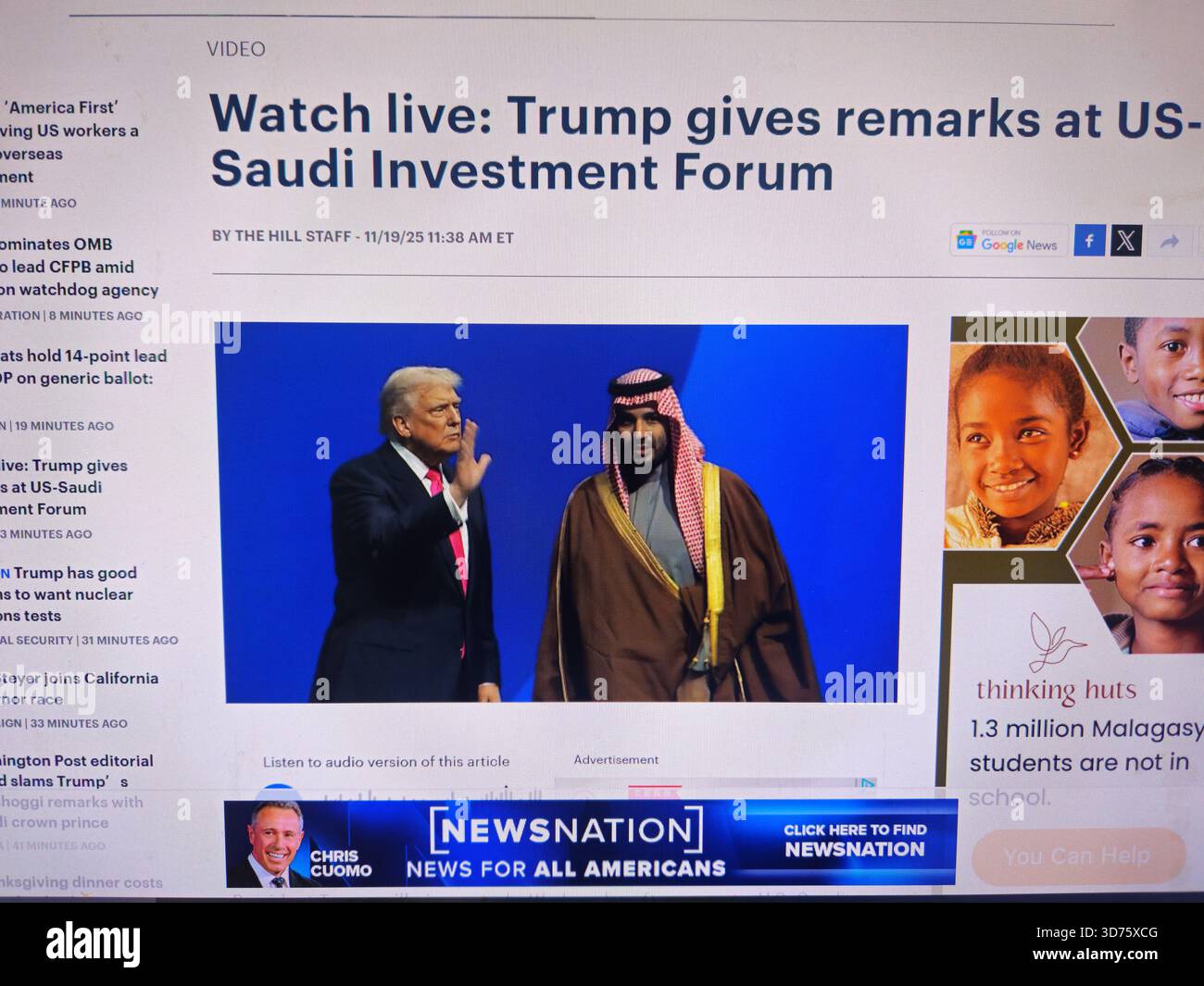 Online-News-Seite mit Kommentaren beim US-Saudi Investment Forum Stockfoto