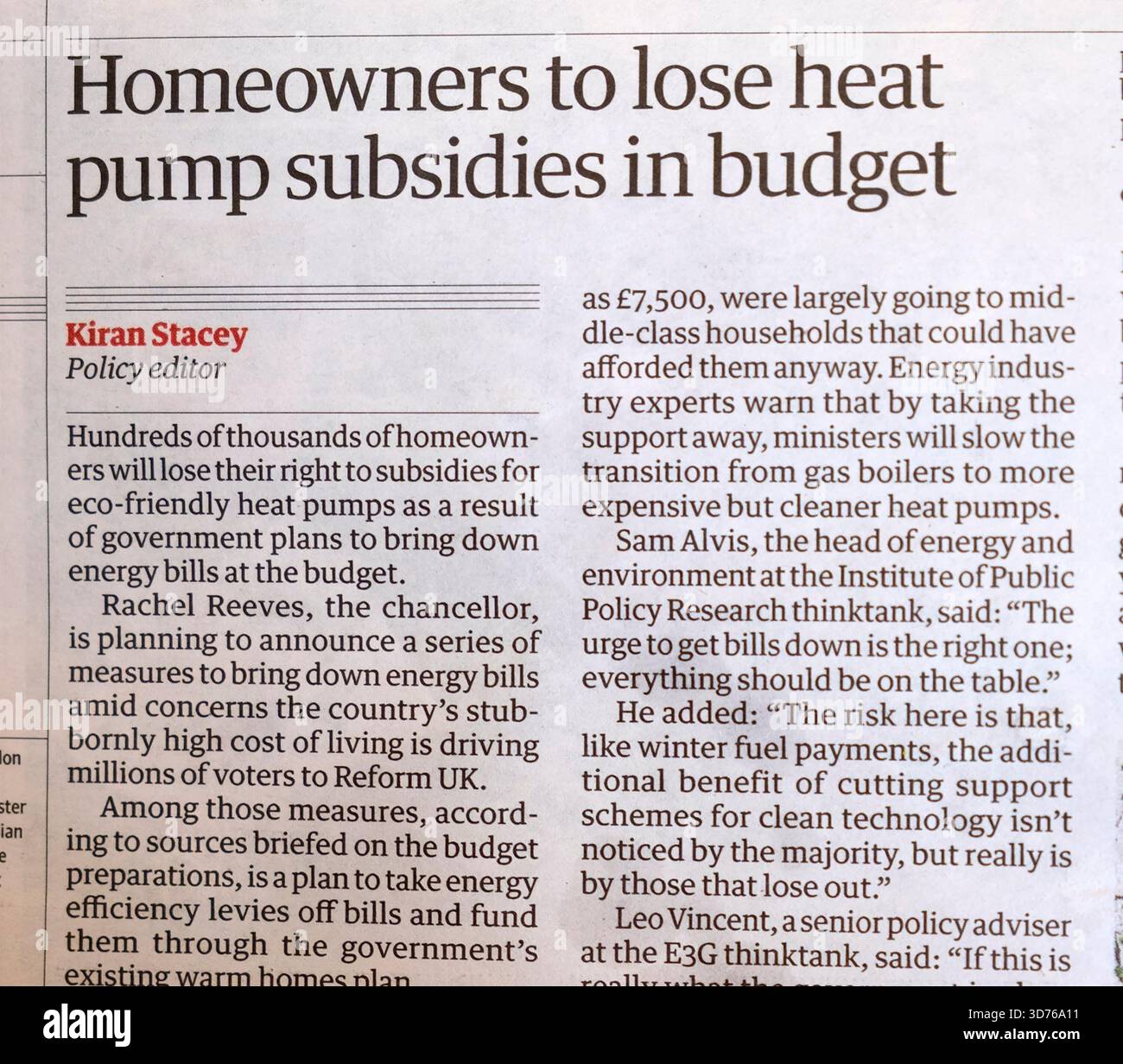"Hausbesitzer verlieren Wärmepumpensubventionen im (Herbst) Budget" Guardian-Zeitung Schlagzeile Energierechnungen News artikel 14 November 2025 London England Großbritannien Stockfoto