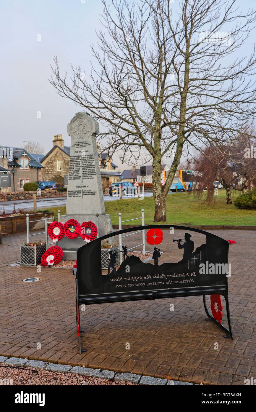 Kriegsdenkmal Aviemore Schottland November 2025 Stockfoto