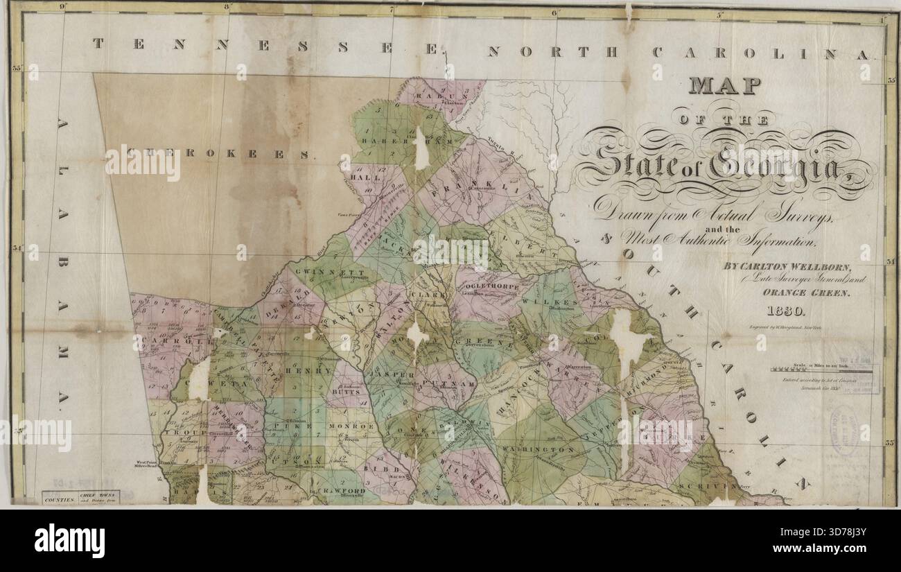 Karte des Bundesstaates Georgien, erstellt aus aktuellen Erhebungen und authentischen Informationen, ausgestellt im Jahr 1830. Die Karte ist 79 x 69 cm groß und handkoloriert und in zwei Blätter mit einer Größe von 40 x 70 cm oder kleiner unterteilt, die in Mylar mit dem ursprünglichen Umschlag eingefasst sind. Es ist auf 14 x 10 cm gefaltet. Der Ort der Veröffentlichung ist Savannah, Georgia, obwohl der Verlag nicht identifiziert wird. Die Karte zeigt die administrative und politische Teilung Georgiens Stockfoto