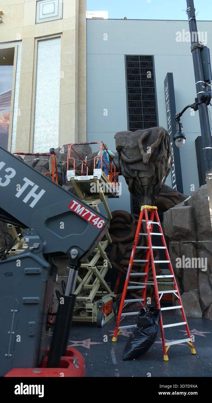 Los Angeles, Kalifornien, USA 24. November 2025 James Cameron Avatar Fire and Ash Movie Premiere am 24. November 2025 in Los Angeles, Kalifornien, USA. Foto: Barry King/Alamy Stock Photo Stockfoto