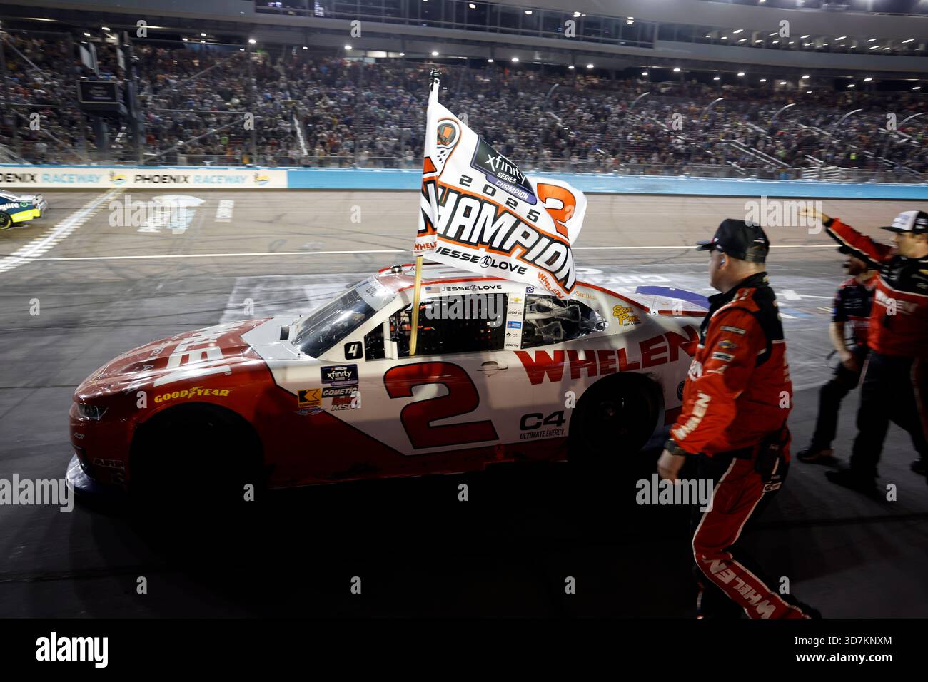 Avondale, AZ USA – 01. November 2025: JESSE LOVE (2) gewinnt die NASCAR Xfinity Series Championship in Avondale, AZ. Stockfoto