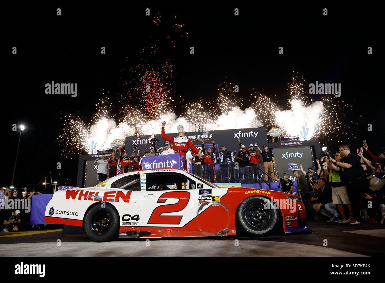 Avondale, AZ USA – 01. November 2025: JESSE LOVE (2) gewinnt die NASCAR Xfinity Series Championship in Avondale, AZ. Stockfoto