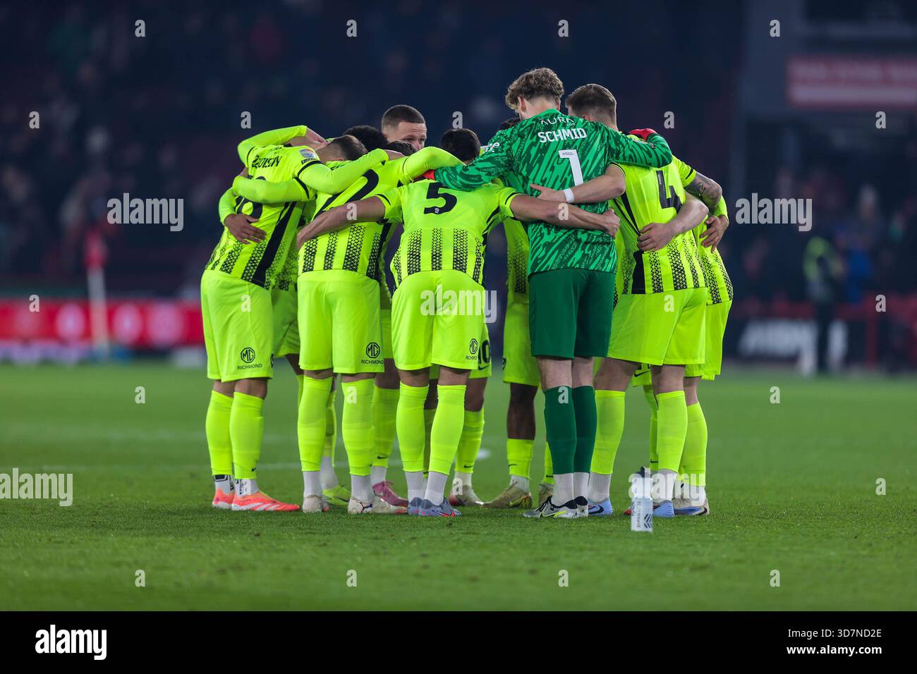 Während des Sky Bet Championship-Spiels zwischen Sheffield United und Portsmouth in der Bramall Lane, Sheffield am Mittwoch, den 26. November 2025. (Foto: Simon Hall | MI News) Credit: MI News & Sport /Alamy Live News Stockfoto
