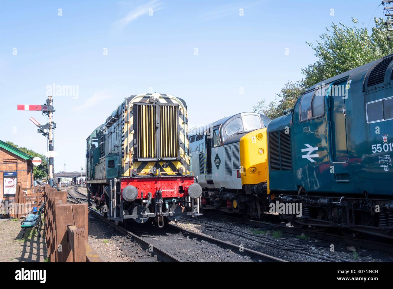 British Railways Class 08 Diesel-Rangierlokomotive bei der Great Central Railway, Loughborough, Leicestershire, England Stockfoto