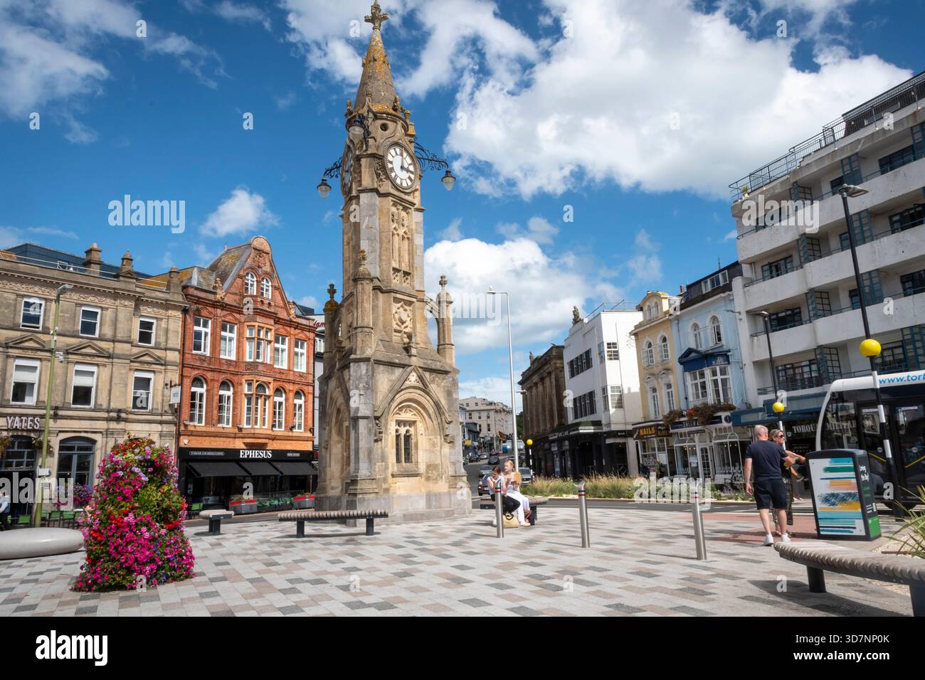 Uhrenturm an der Promenade in Torquay, Devon, England Stockfoto