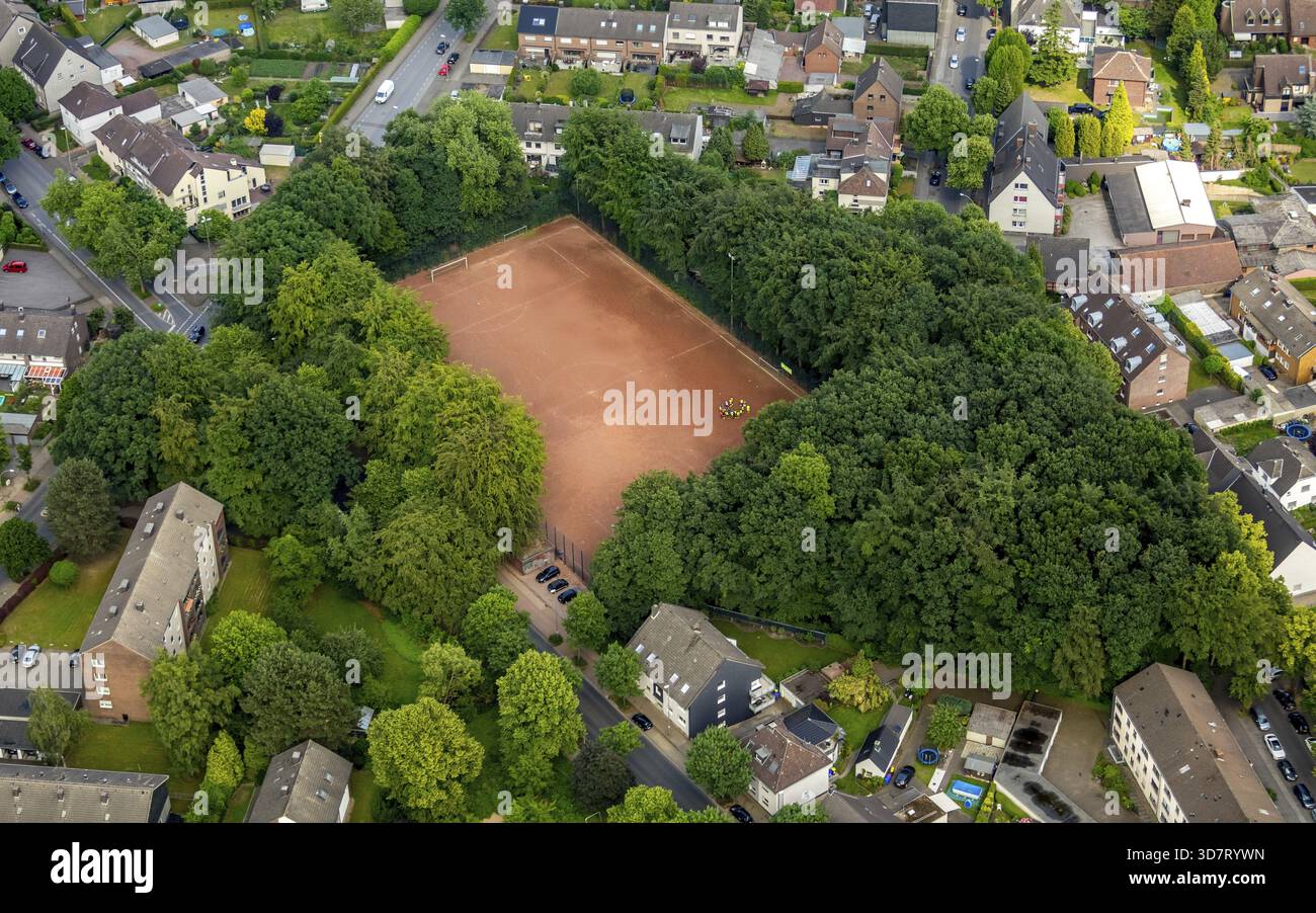 Aschepaltz, Sportplatz, Dorstener Straße Ecke Tunnelstraße, Gladbeck, Ruhrgebiet, Nordrhein-Westfalen, Deutschland, DEU, Europa, Luftaufnahme, b Stockfoto